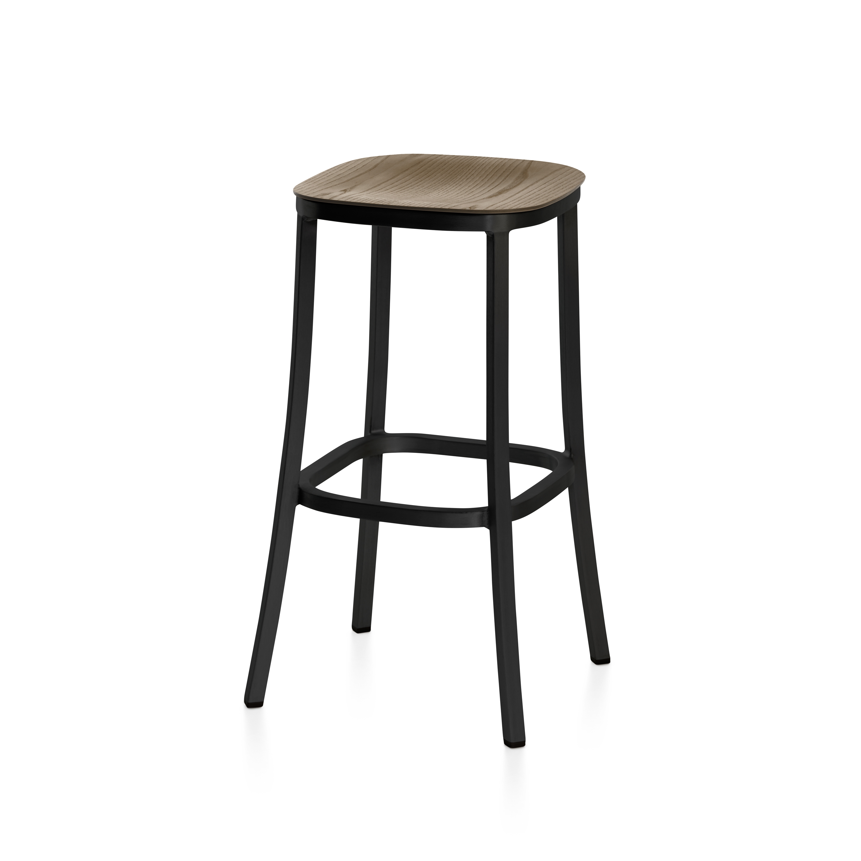 Mostrar el producto 1 Inch Barstool del fabricante emeco