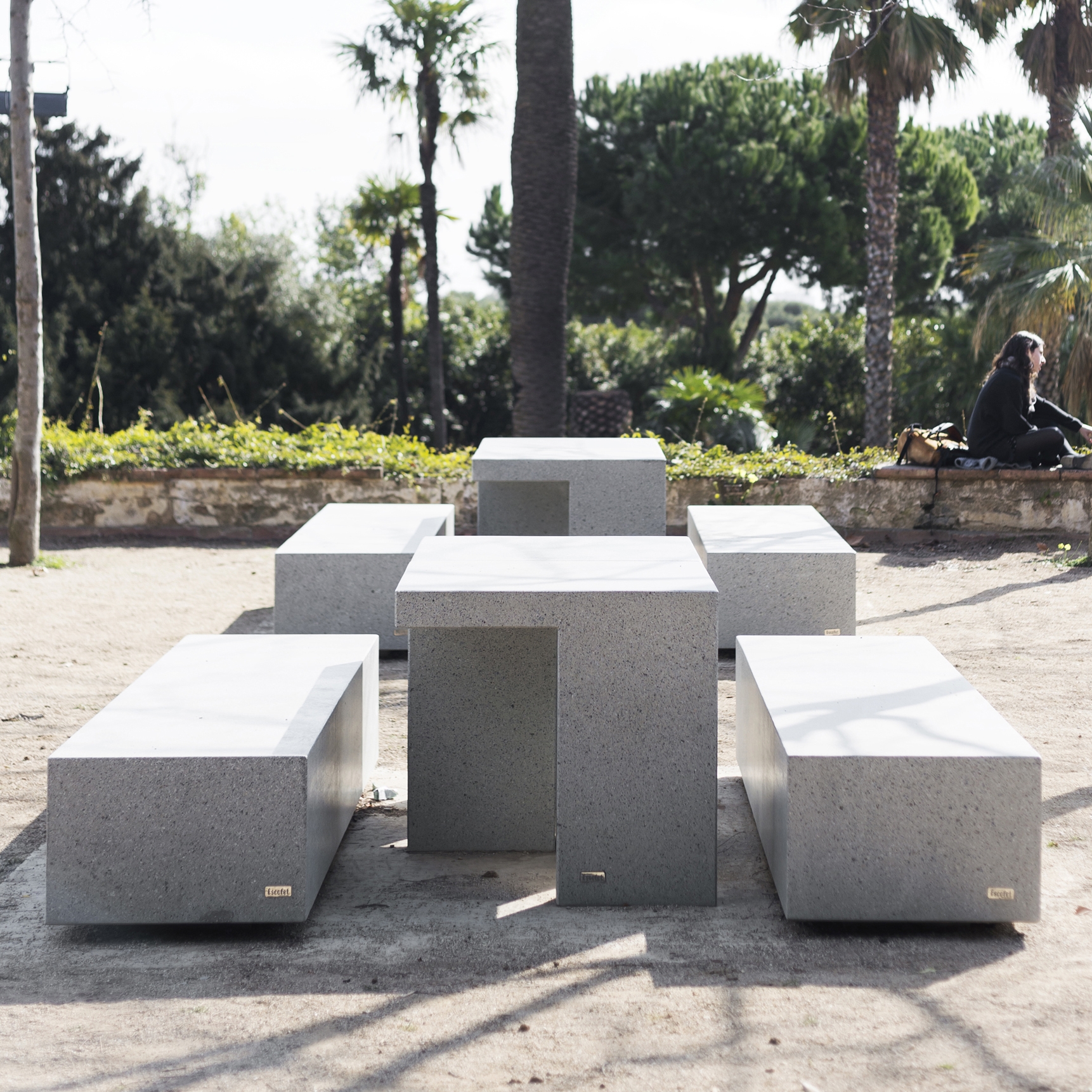 CHAIRS & TABLES