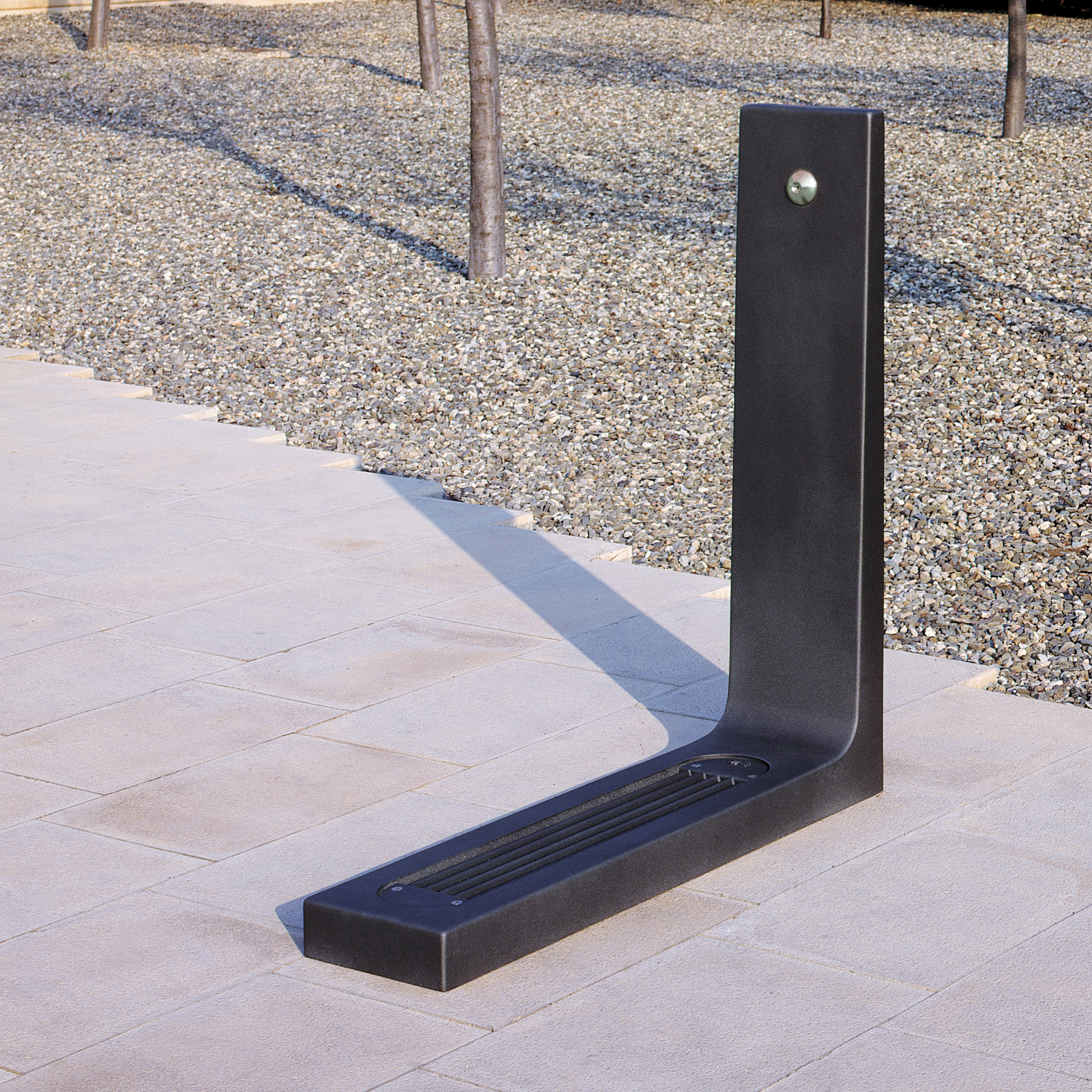 Display product Tana from manufacturer Escofet 1886