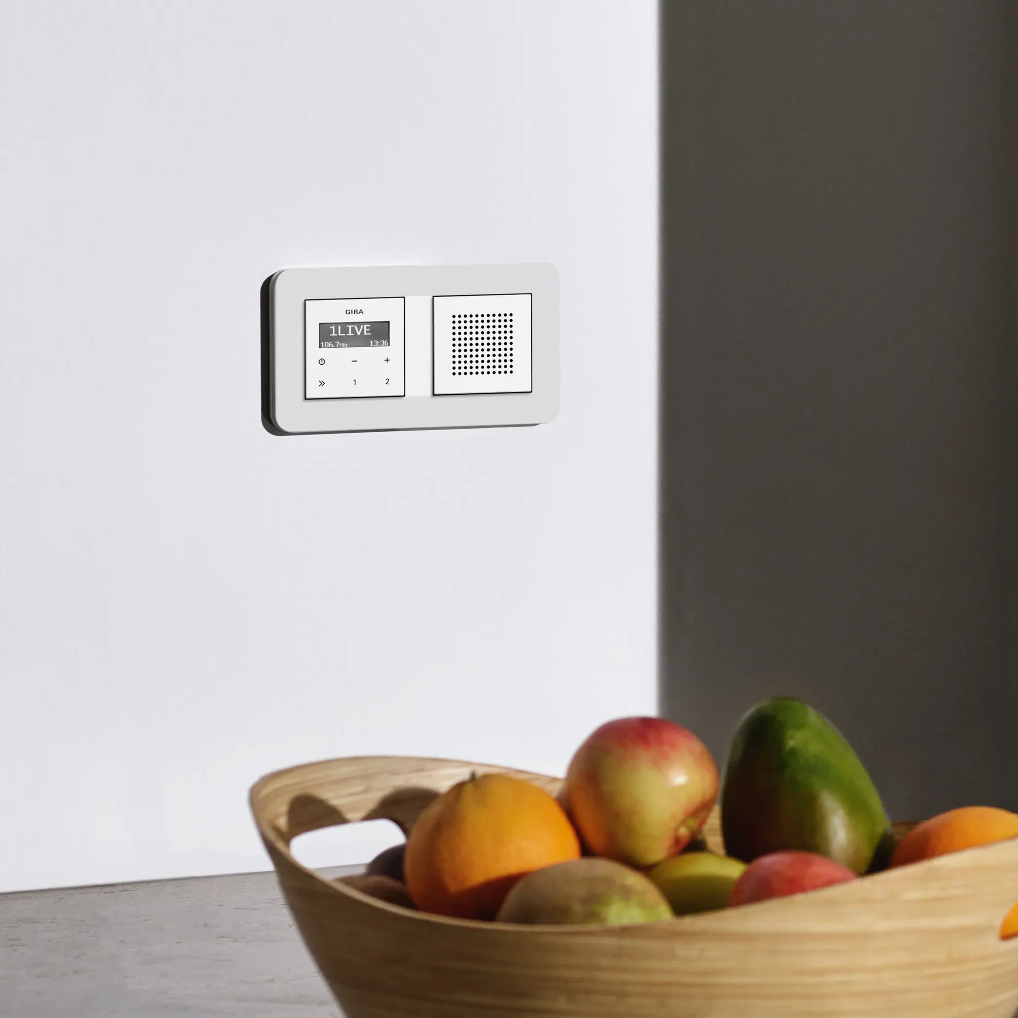 Gira - Entertainment | RDS flush-mounted radio with a speaker | Black matt (including E2)