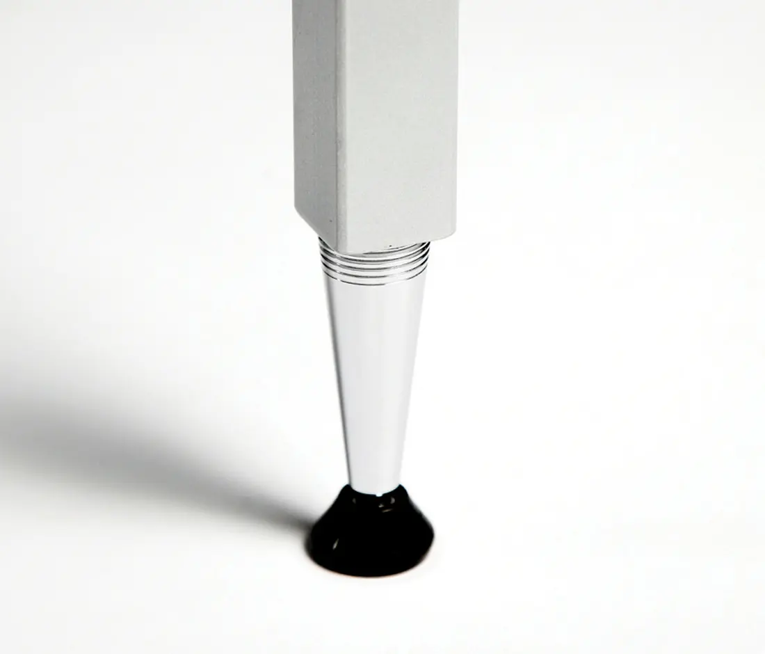 Inno - C.D. Stack Table