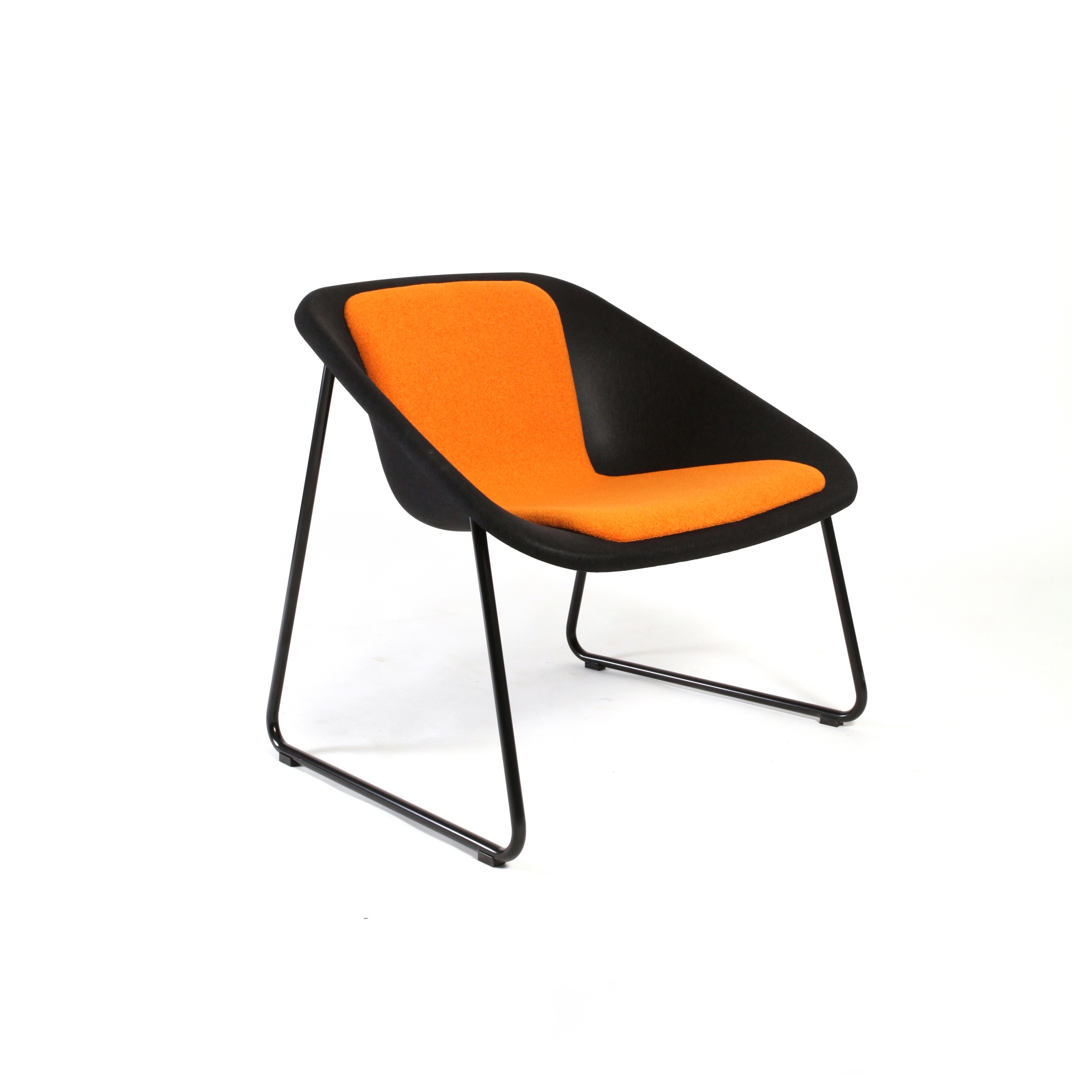 Display product Kola Lounge upholstered from manufacturer Inno
