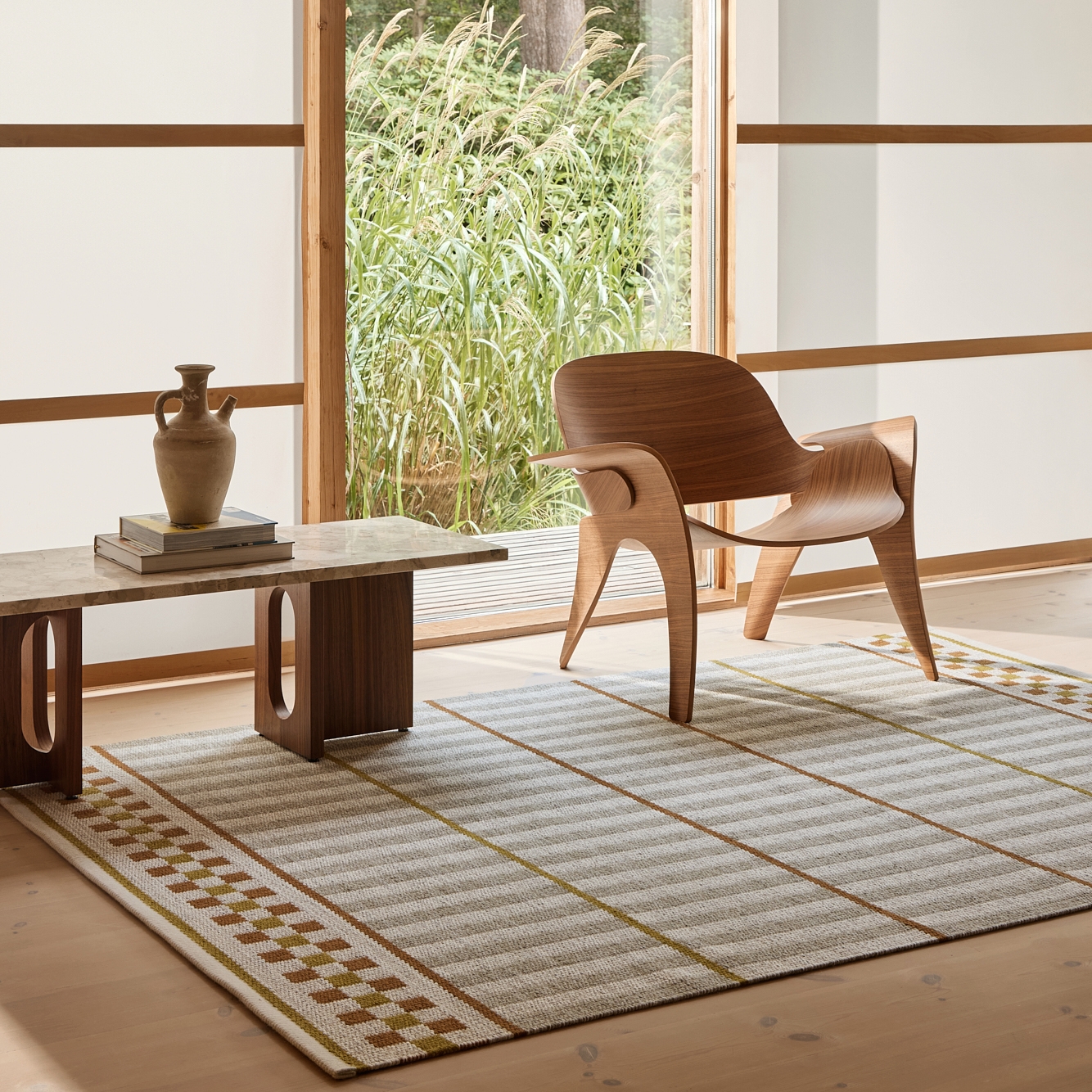 WOVEN RUGS
