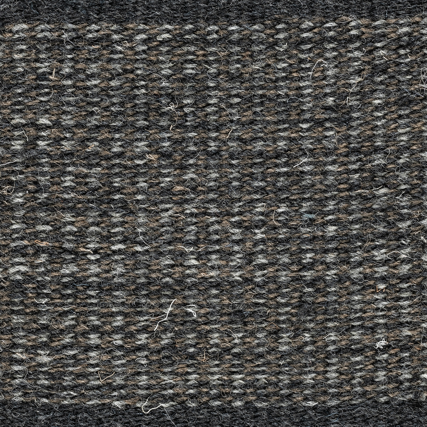 Harper | Charcoal 550