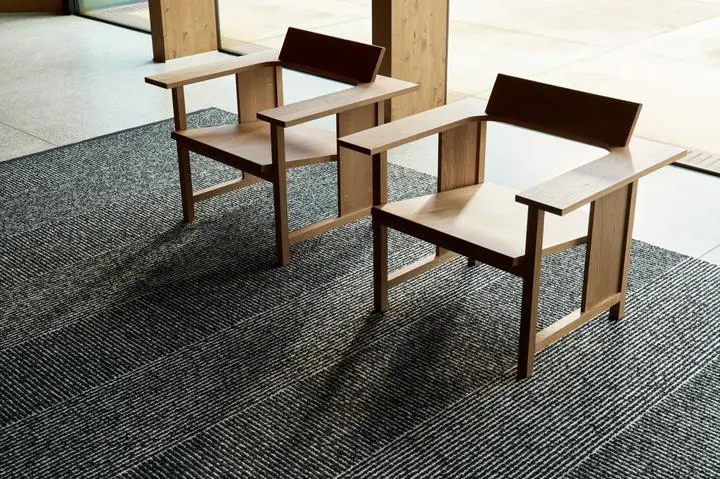 Kasthall - Fasad Duo | Dark Black Light Grey 501