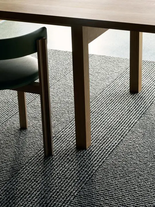 Kasthall - Fasad Duo | Light Grey Dark Black 505