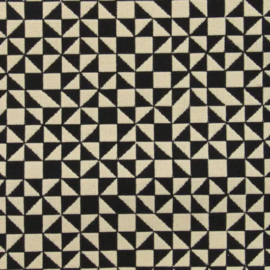 Maharam - Checker Split 001 Black/White