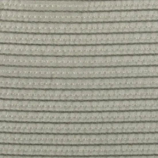 Maharam - Frill 004 Gotham