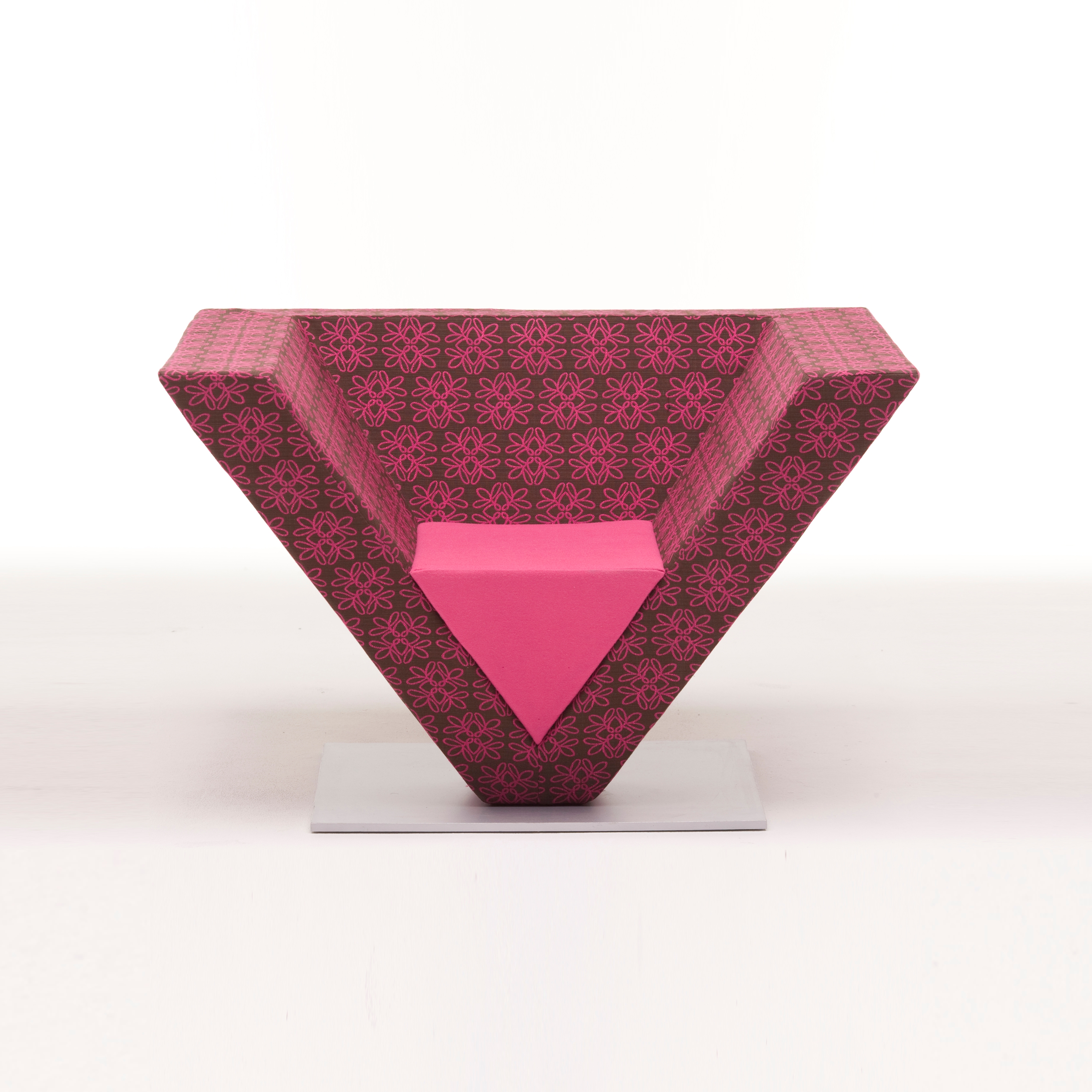 Display product Pyramid from manufacturer Nienkämper