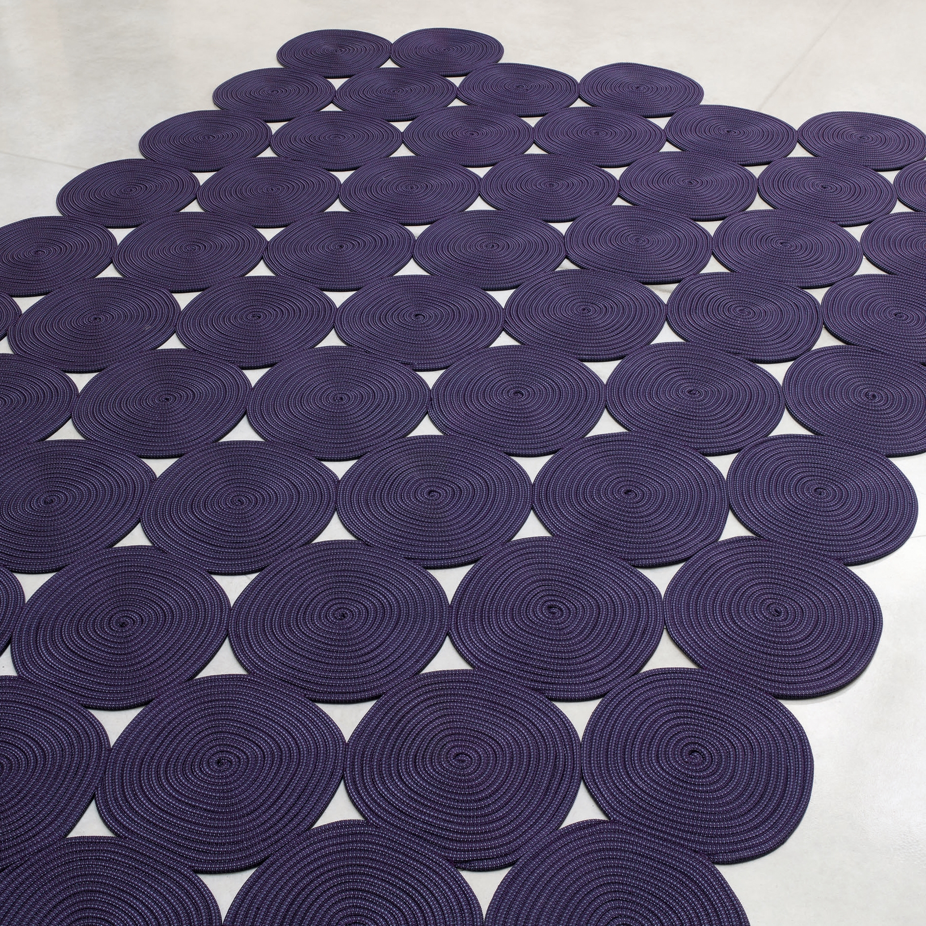 Display product Zoe from manufacturer Paola Lenti