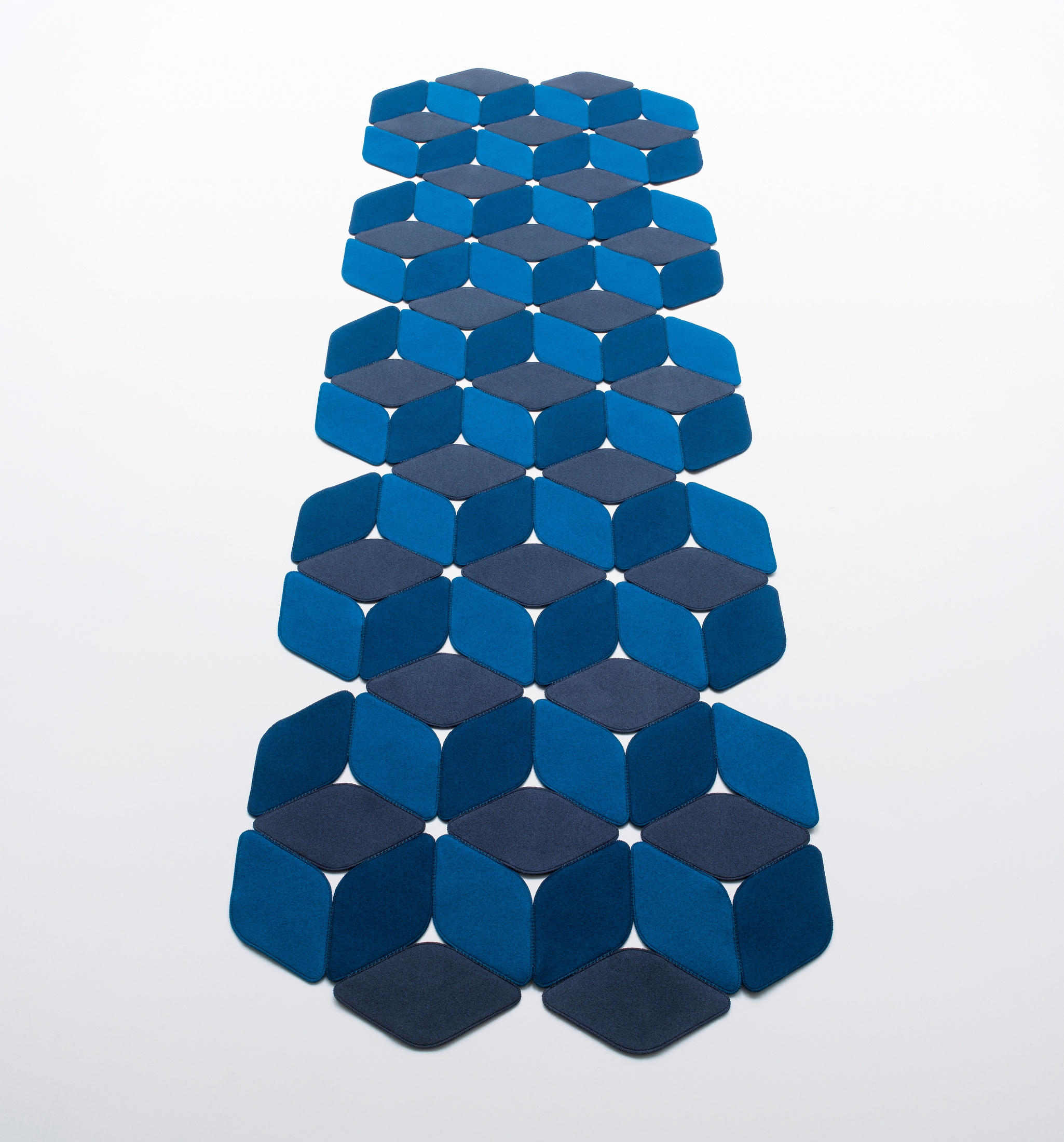 Display product Kaleidoscope from manufacturer Paola Lenti