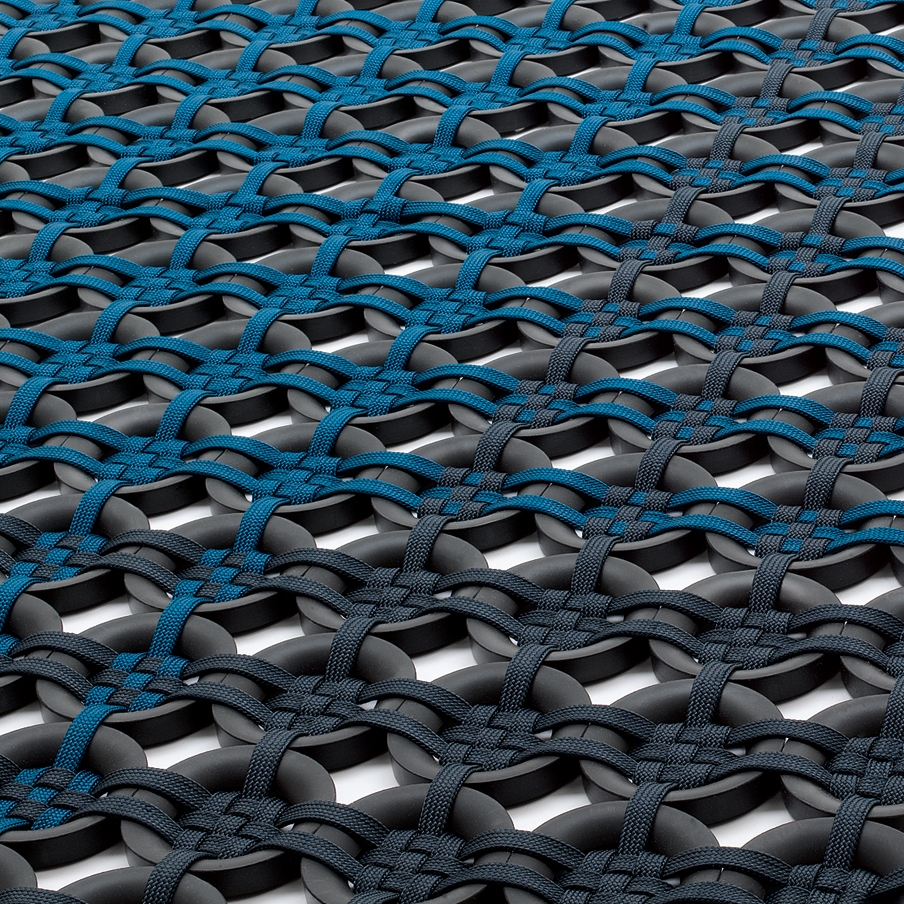 Display product Loom from manufacturer Paola Lenti