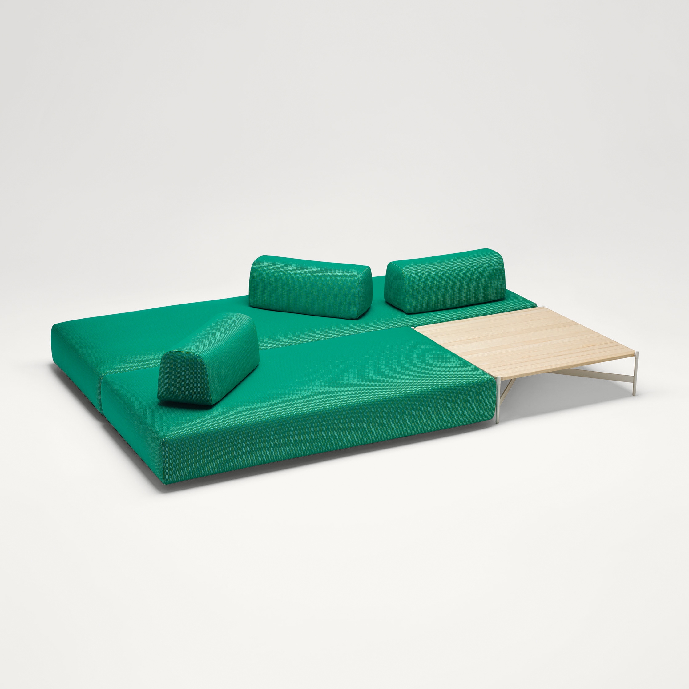 Display product Orlando from manufacturer Paola Lenti