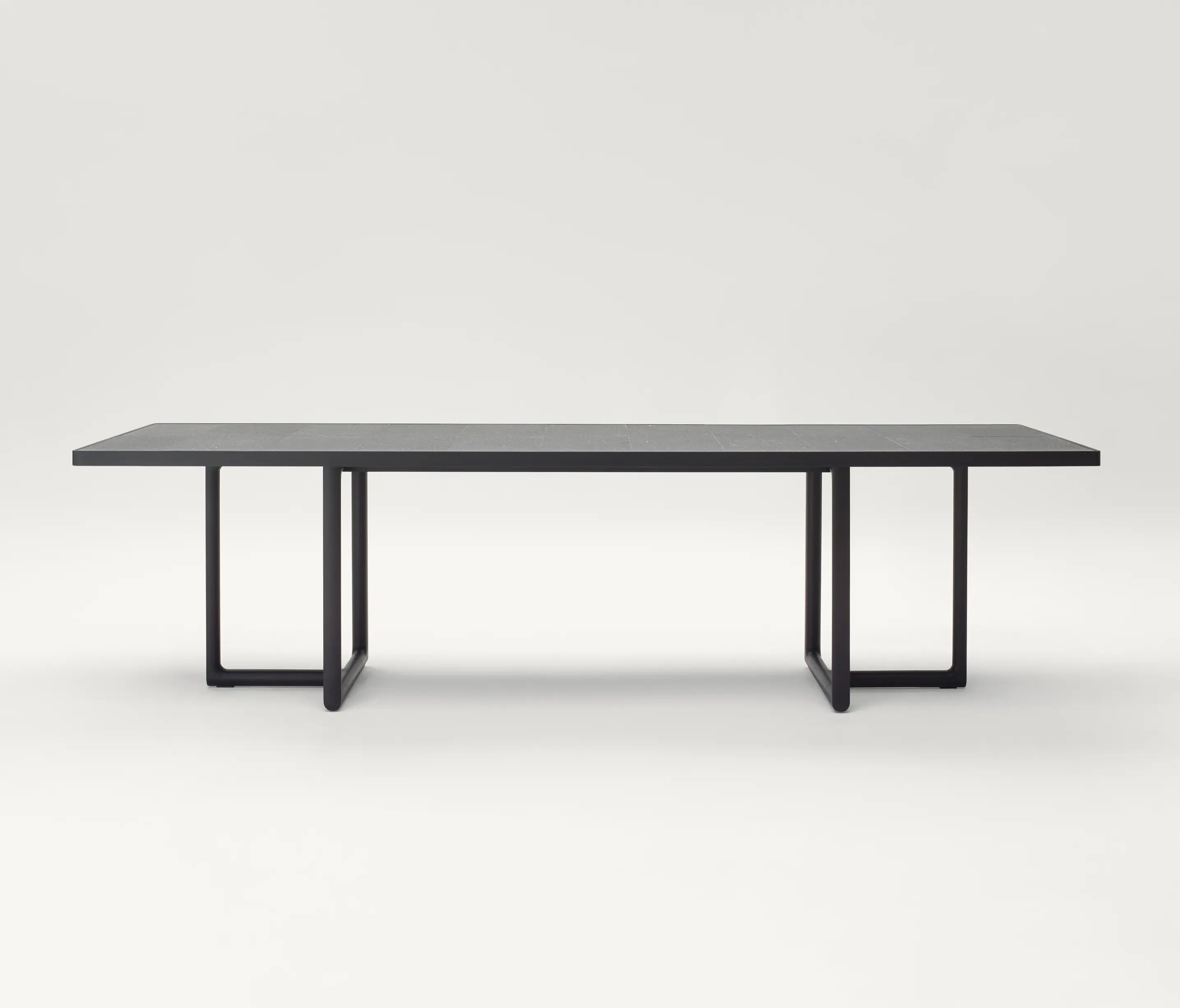 Paola Lenti - Portofino | Dining table