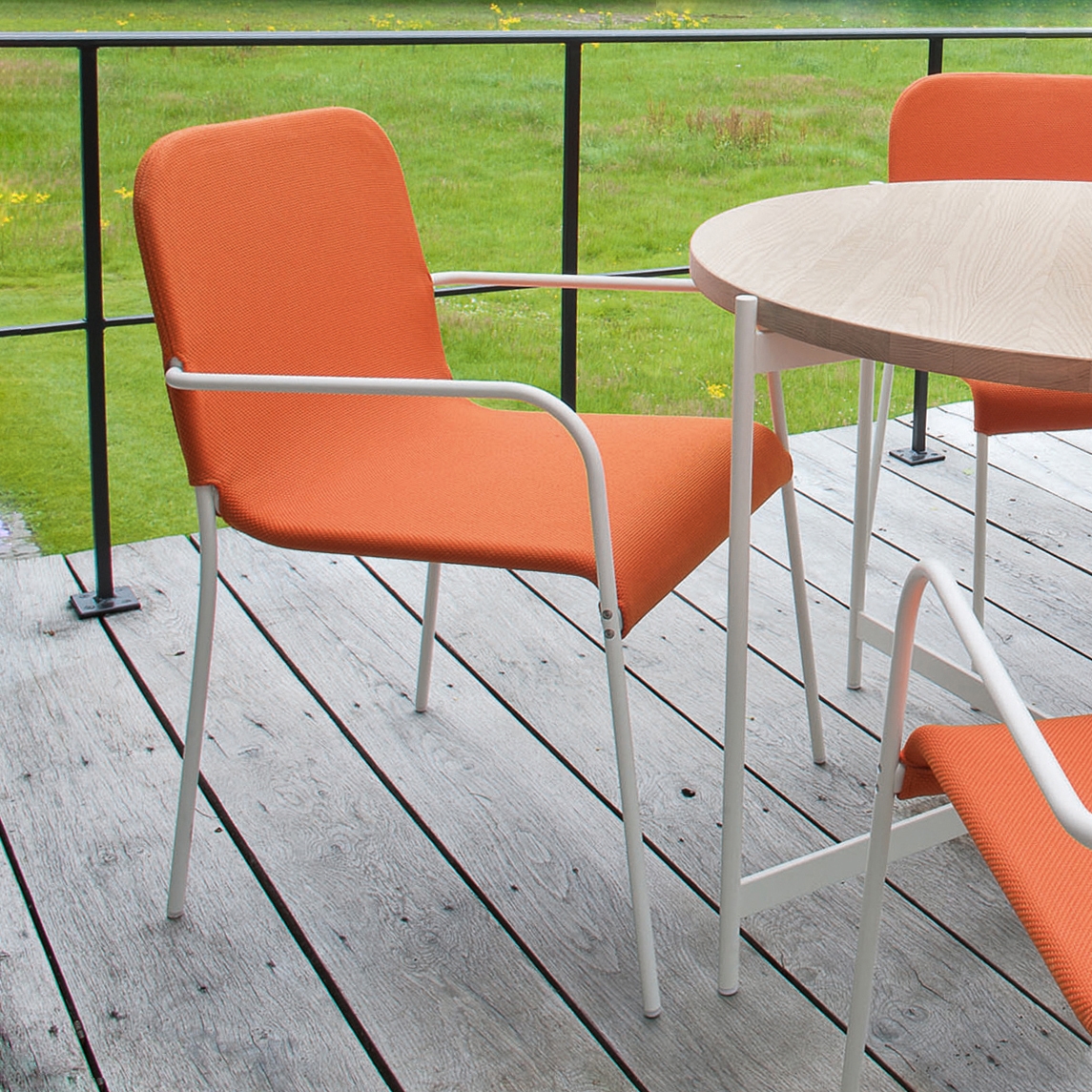 Display product Mira | Chair with armrests from manufacturer Paola Lenti