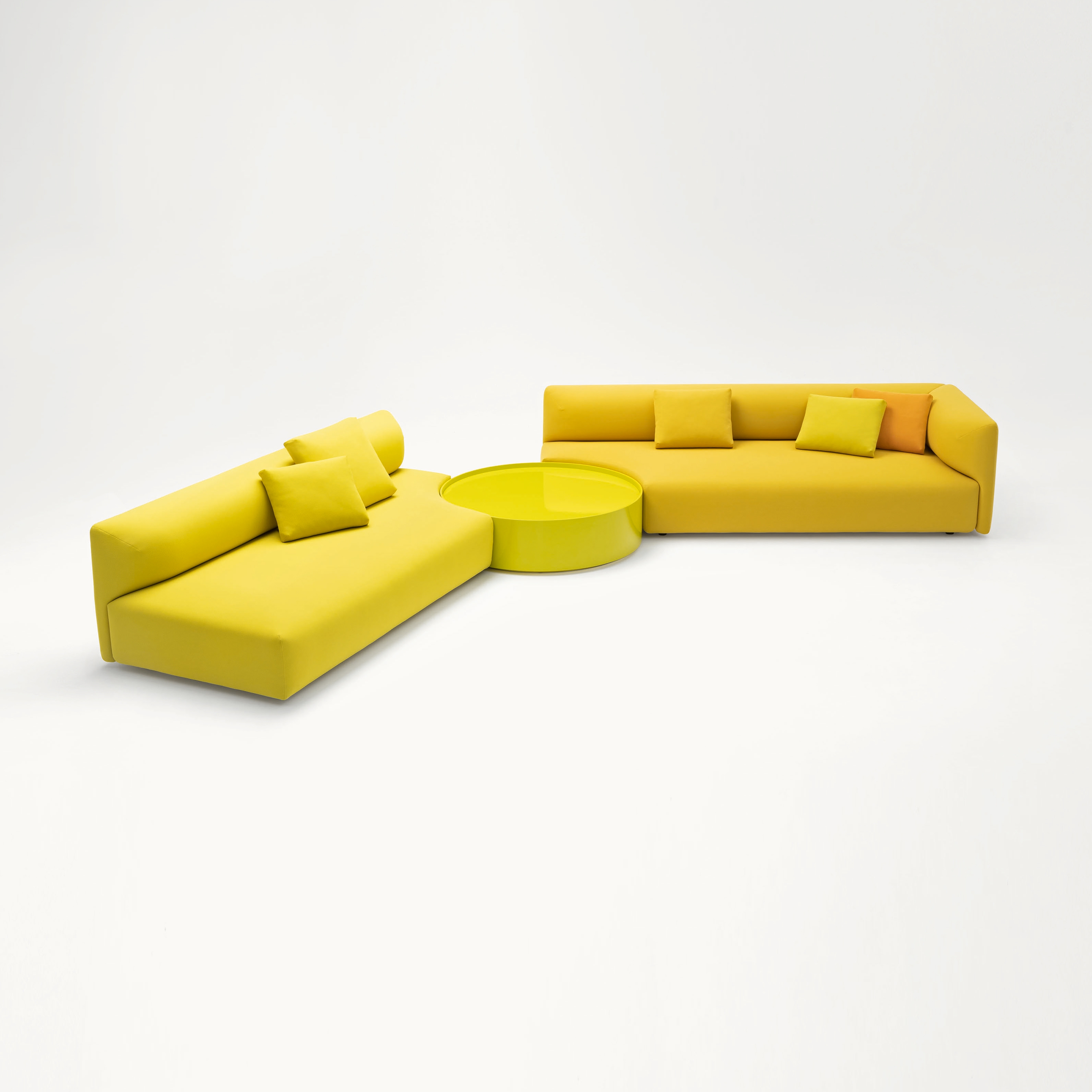 Display product Walt | Modular seating system from manufacturer Paola Lenti
