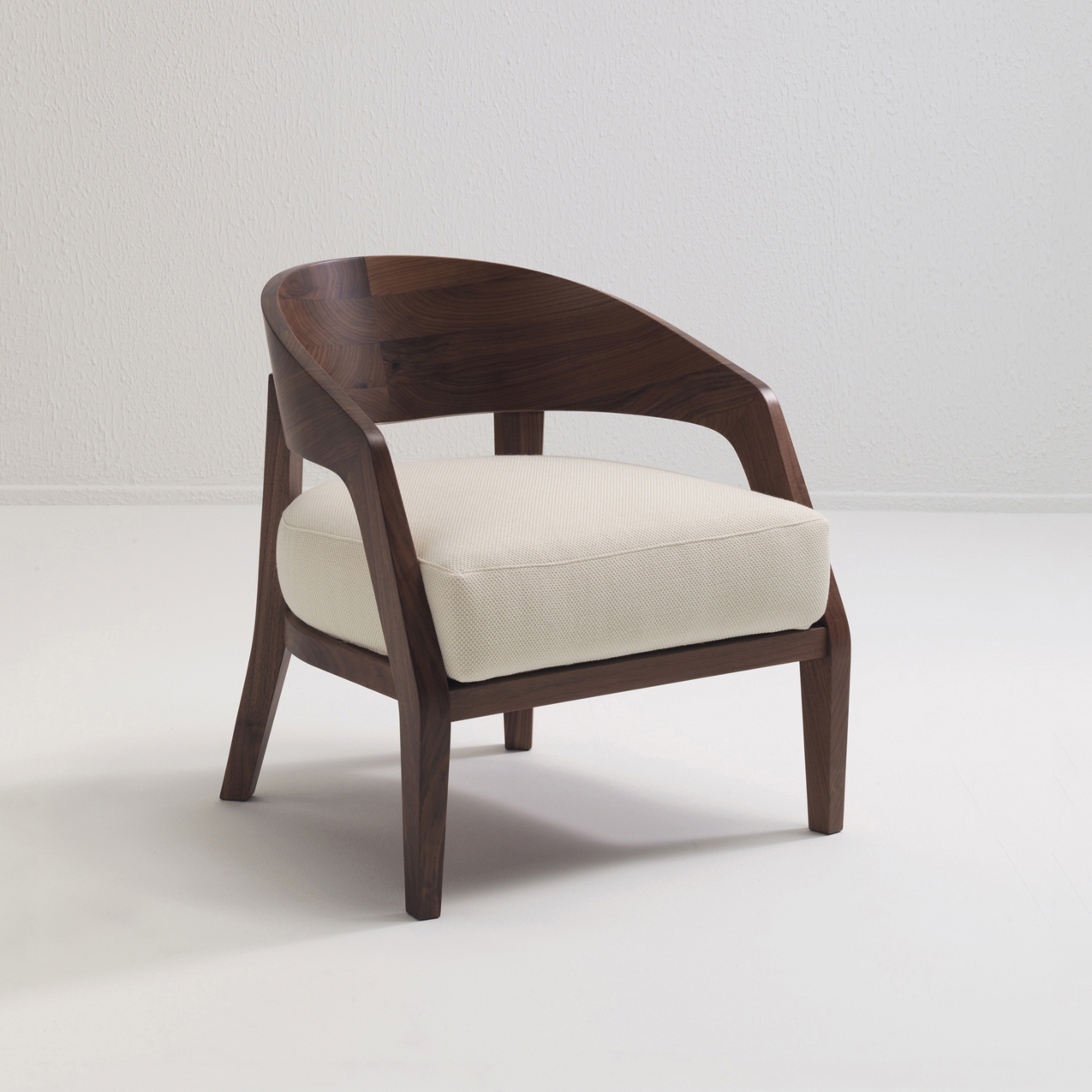Display product Alba from manufacturer Porada
