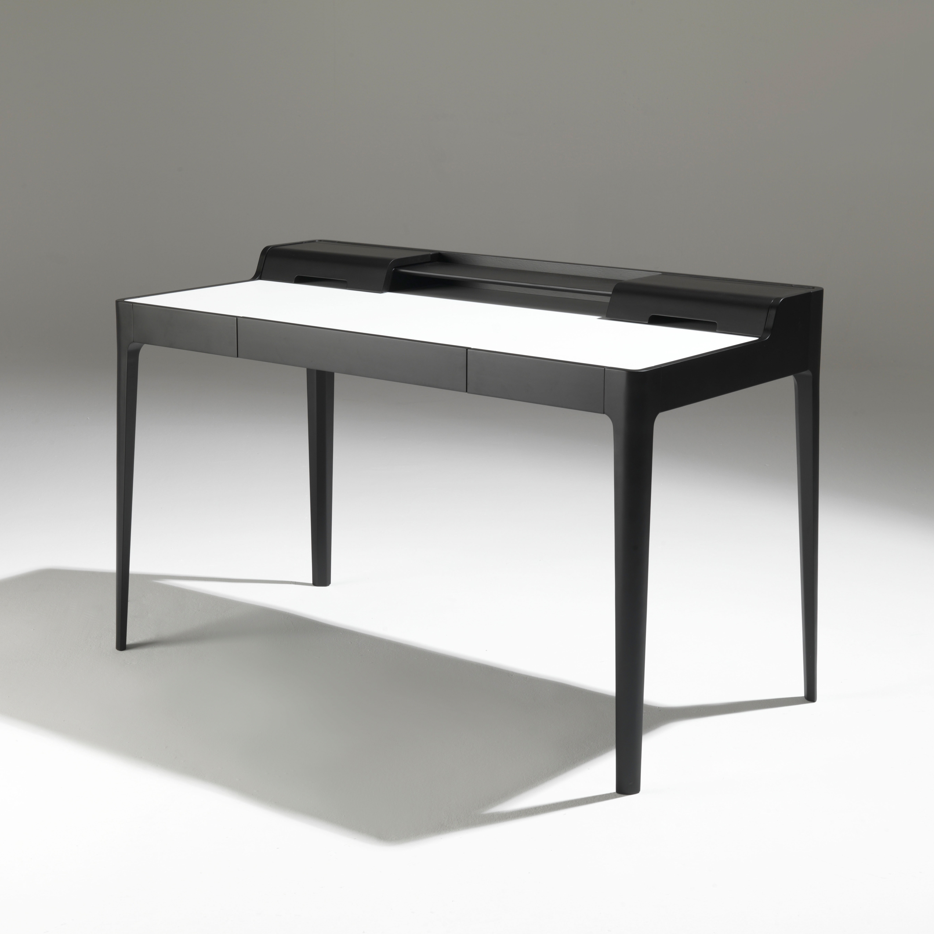 Display product Saffo cuoio from manufacturer Porada
