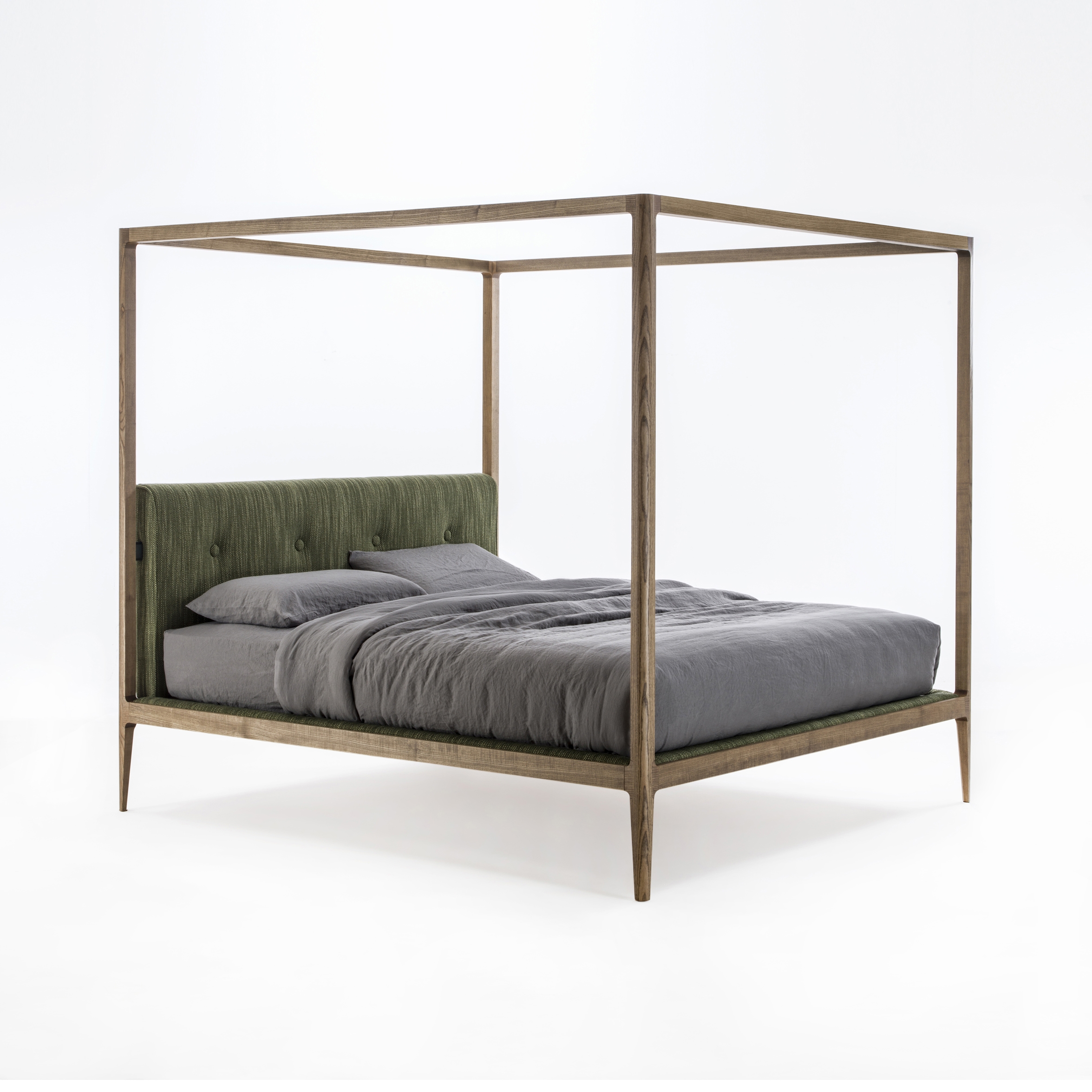 Display product Ziggy Bed 180 Baldacchino from manufacturer Porada