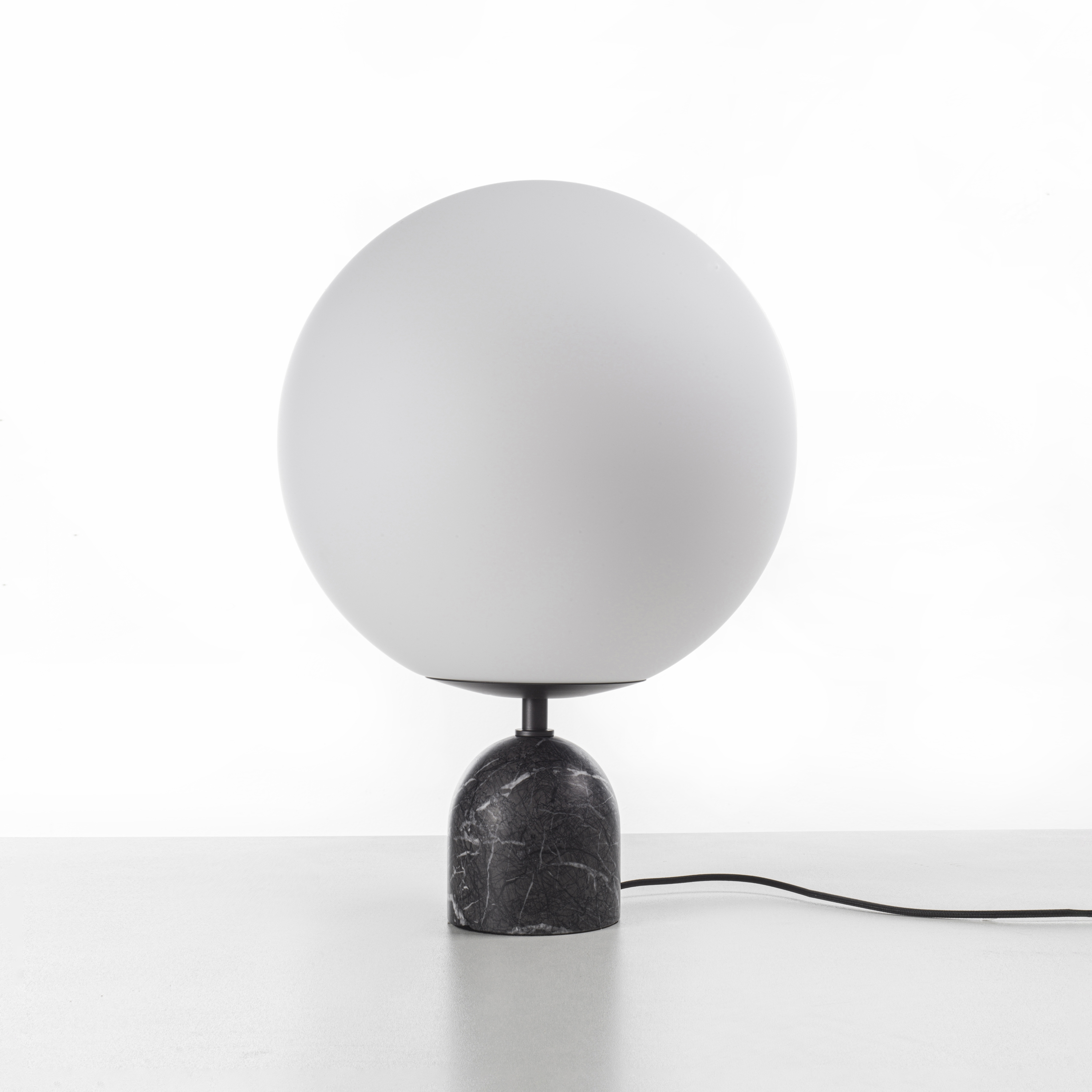 Mostrar el producto Ekero Lamp del fabricante Porada