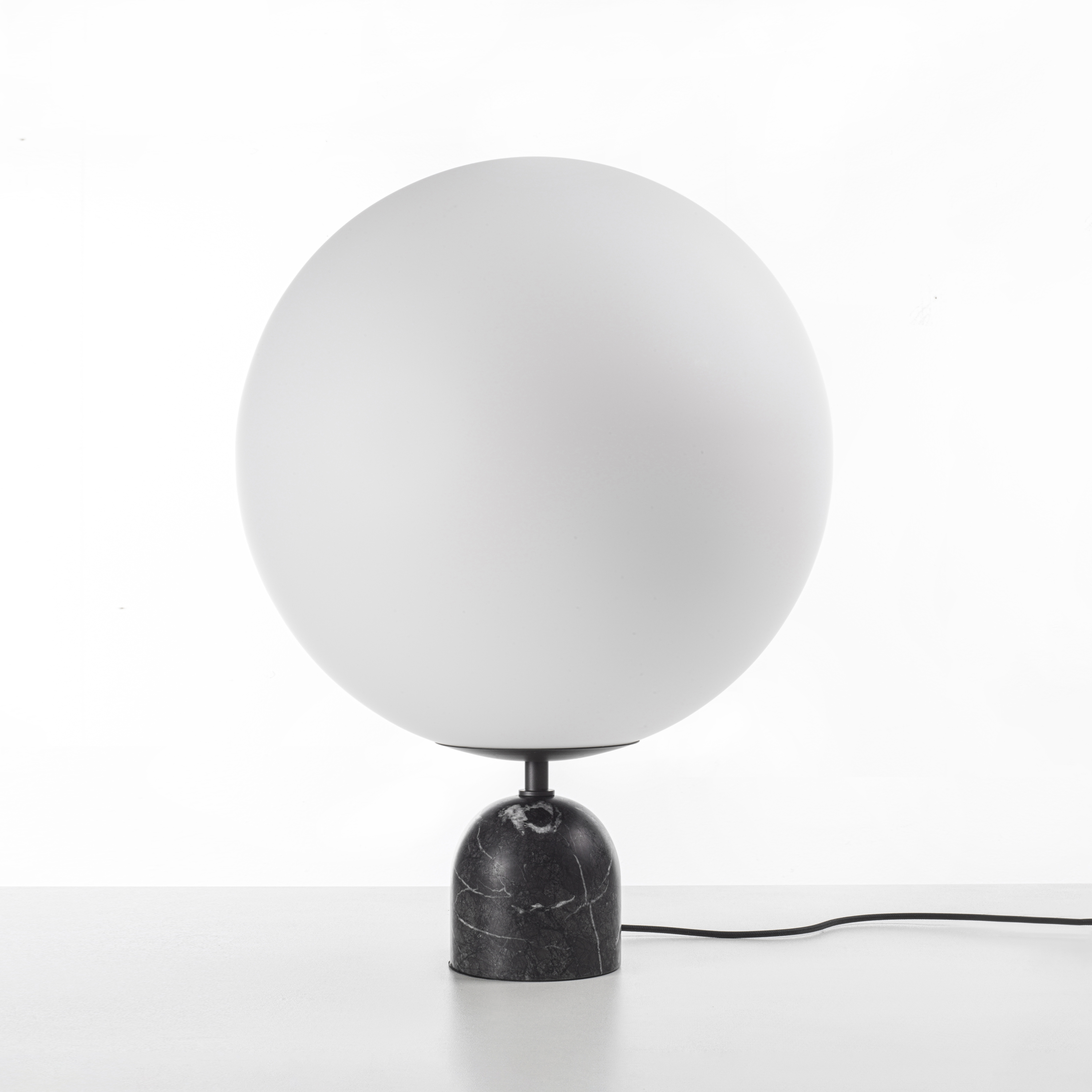 Display product Ekero Totem from manufacturer Porada