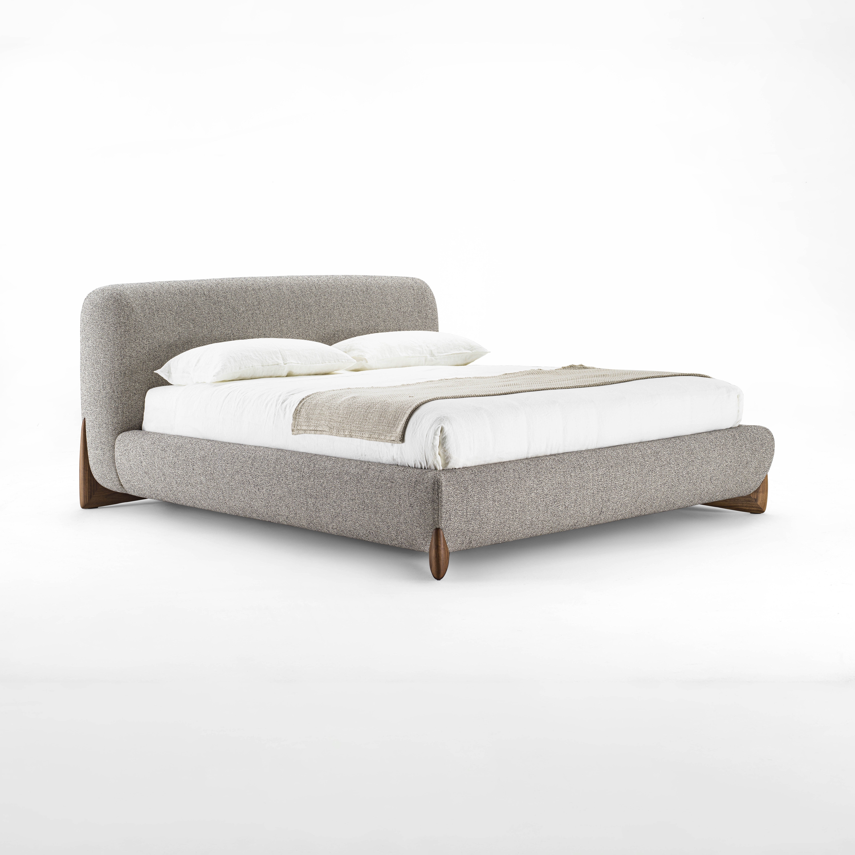 Display product Softbay Bed Max from manufacturer Porada