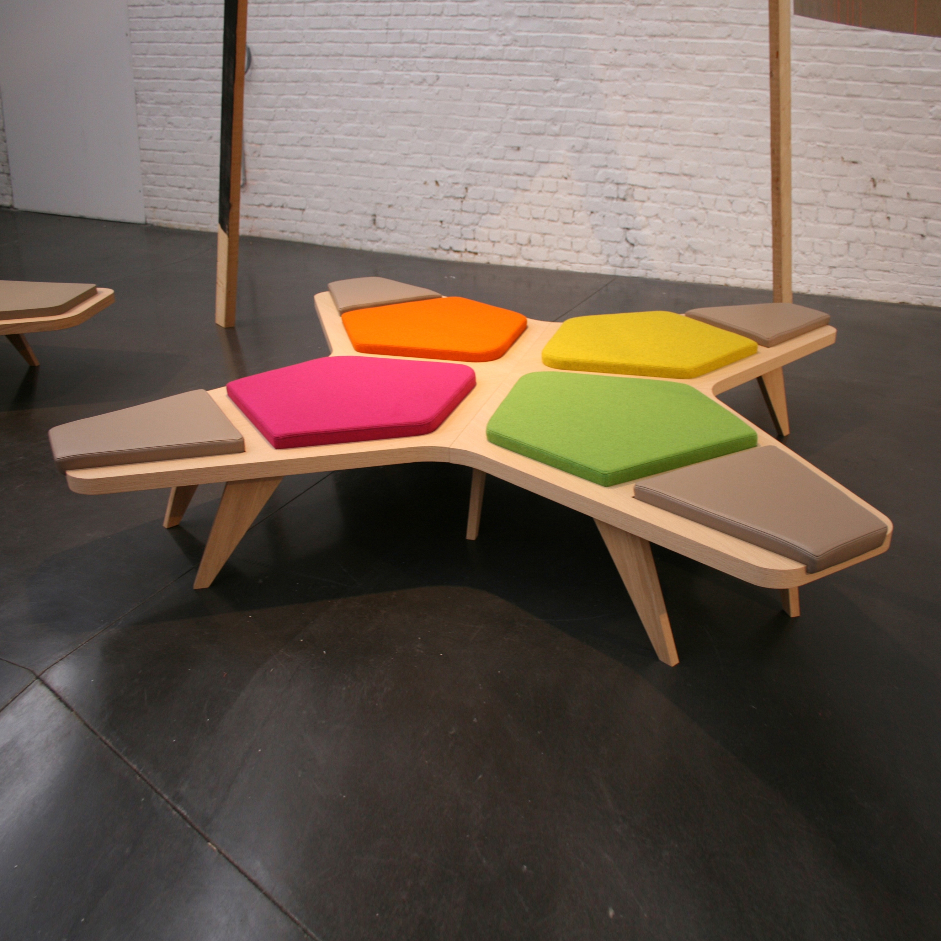 Mostrar el producto Airbench Small Cross del fabricante Quinze & Milan