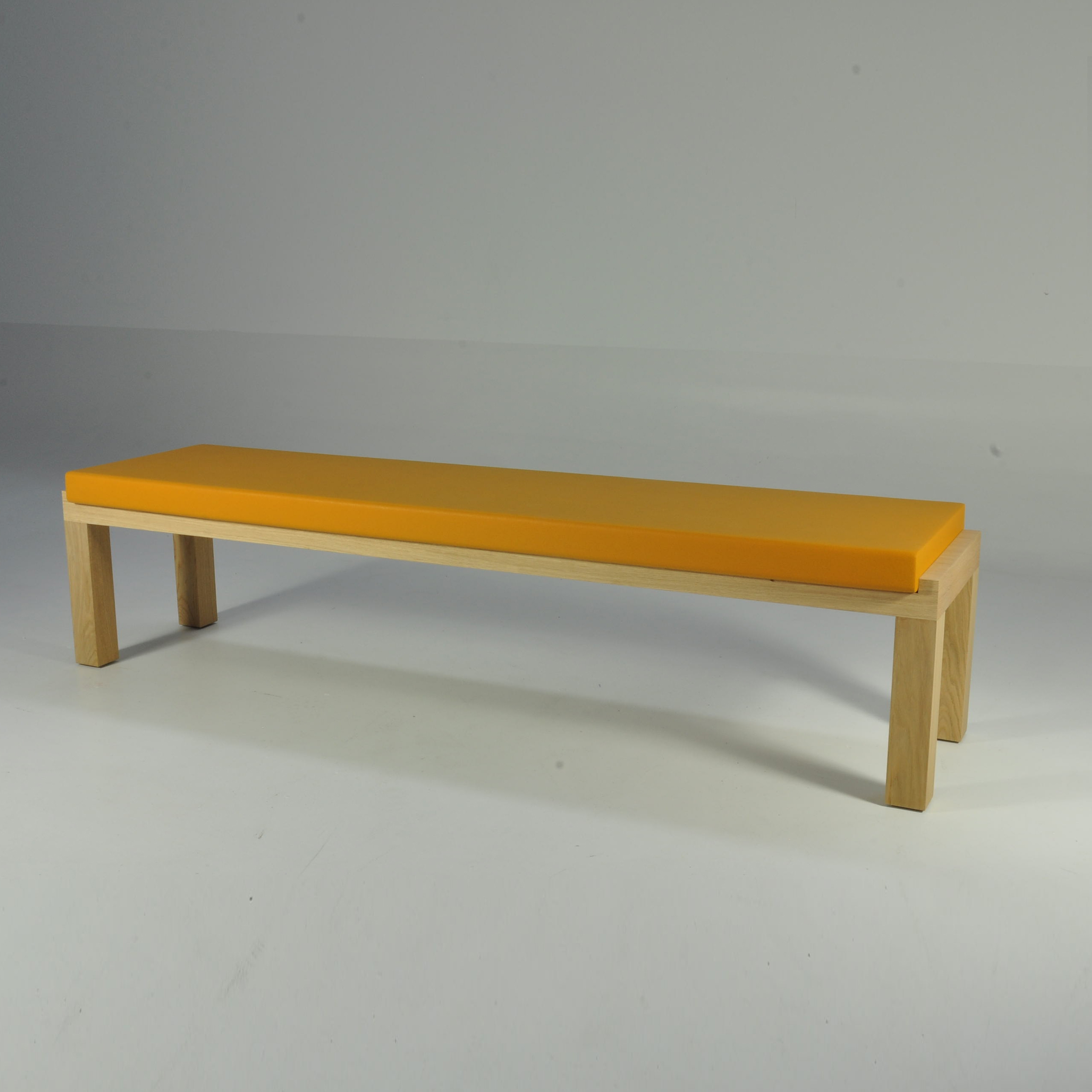 Mostra il prodotto Camping Bench 250 with cushion del produttore Quinze & Milan