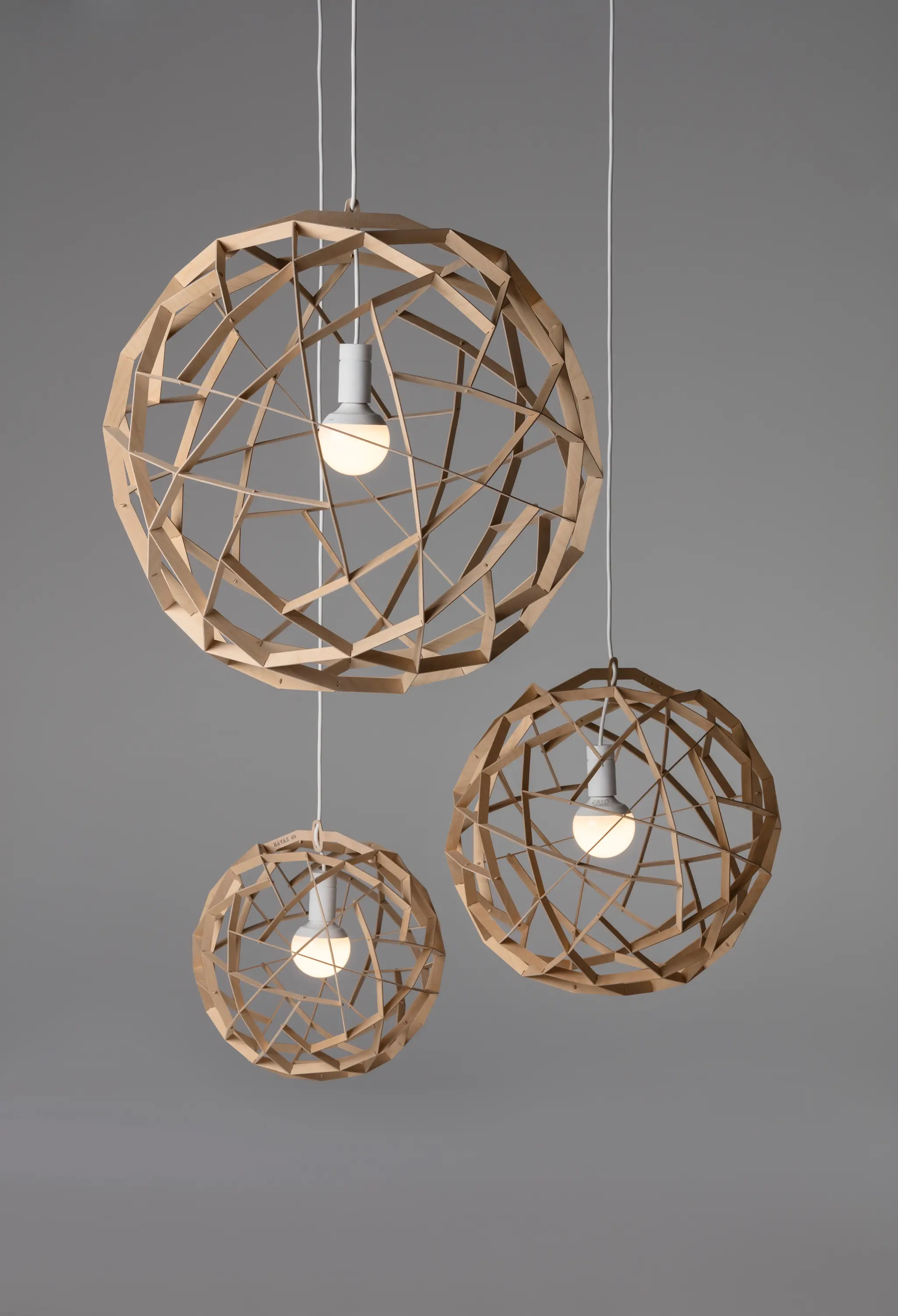 Maze - Havas | 50 pendant birch assembled