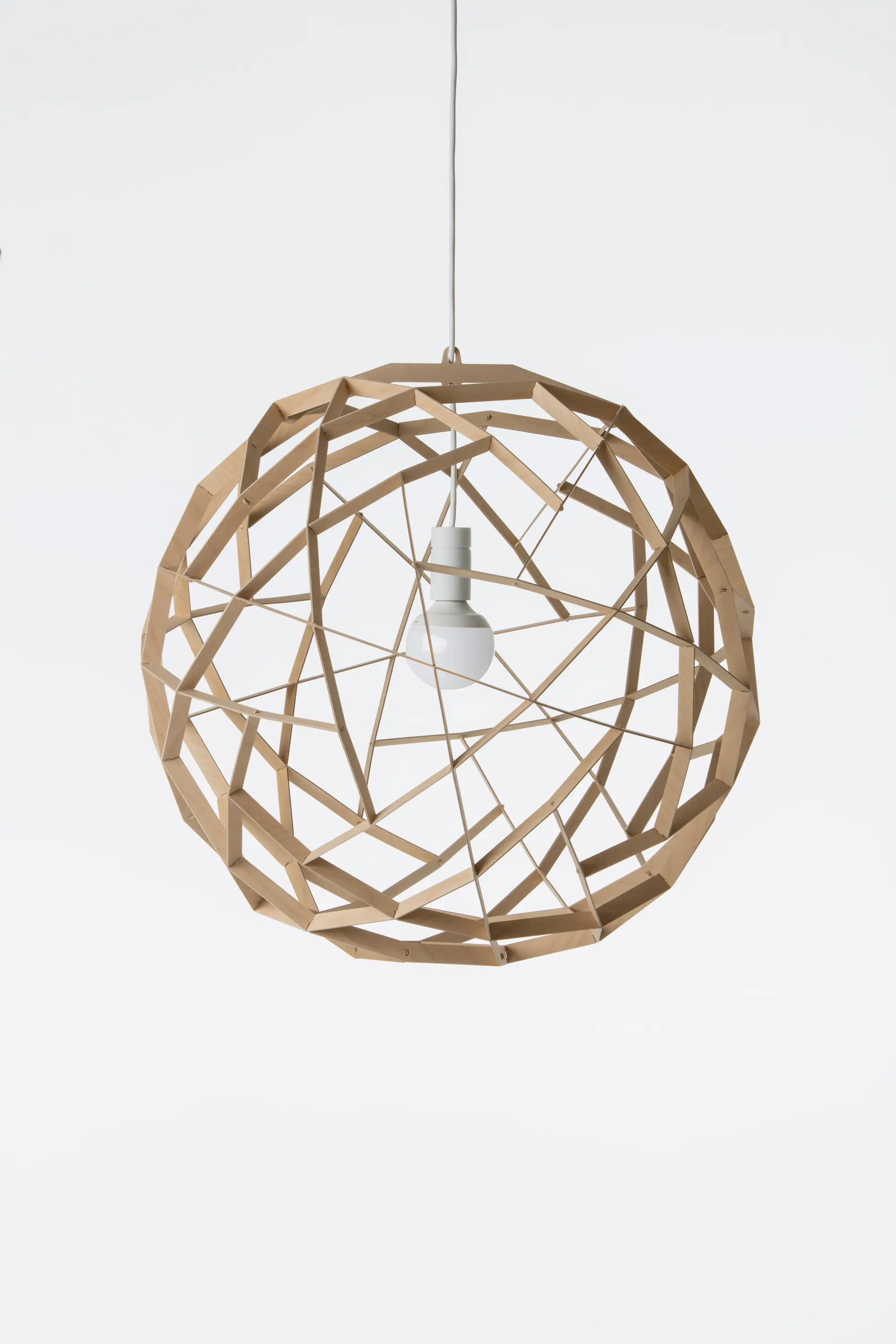 Maze - Havas | 50 pendant birch assembled