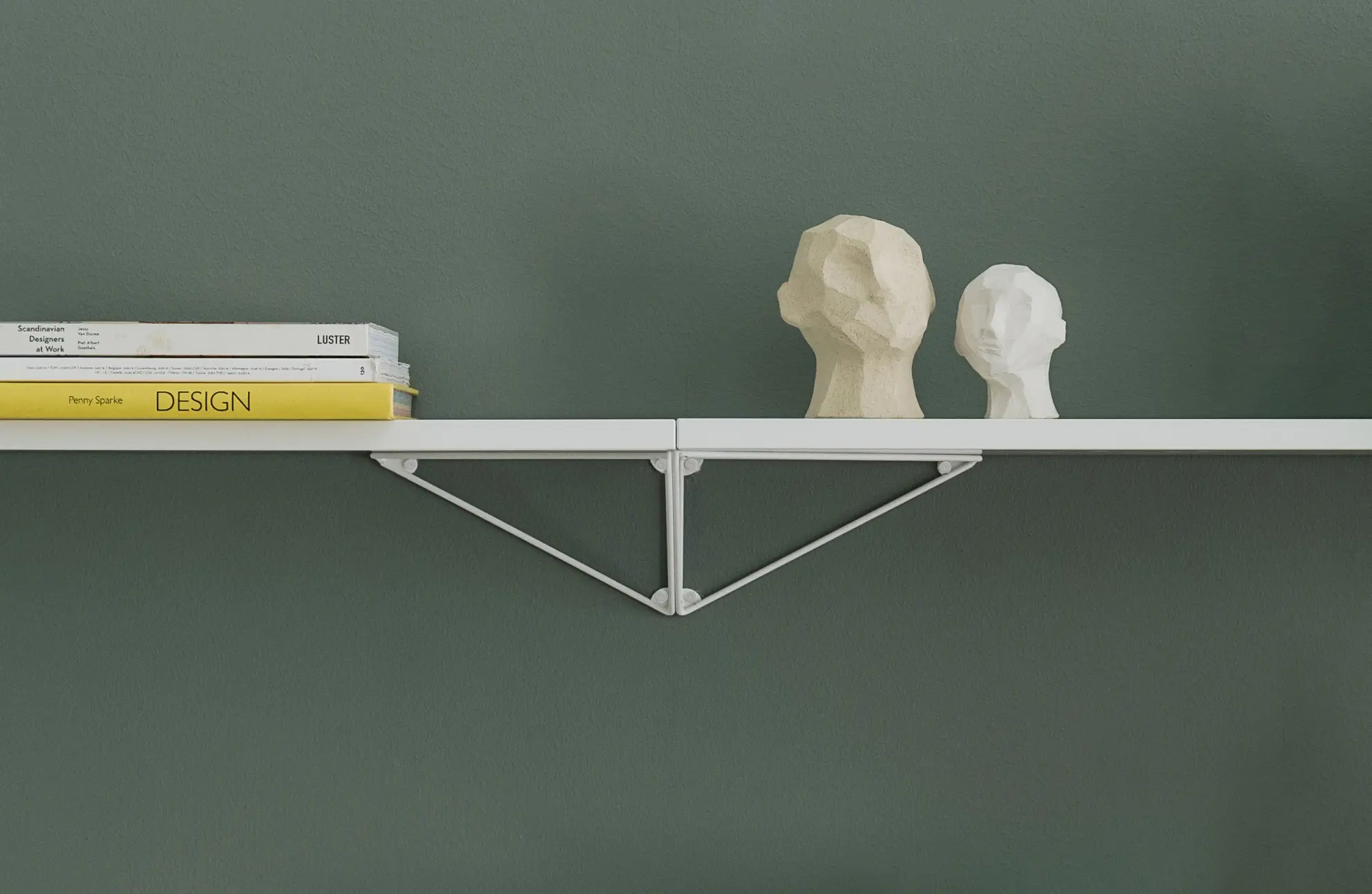 Maze - Pythagoras | XS walnut/black (shelf + brackets)