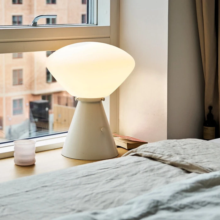 TABLE LAMPS