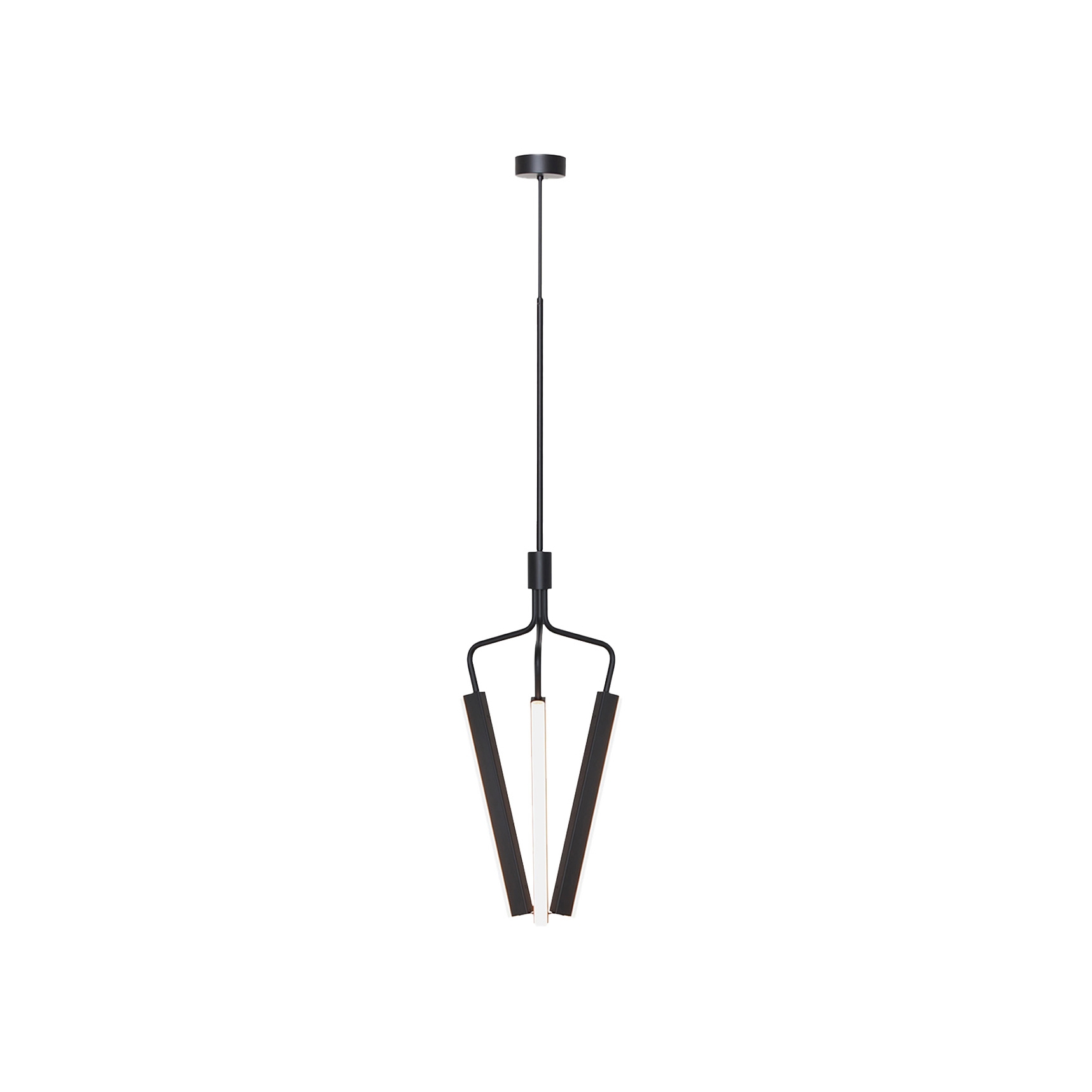 Mostrar el producto Angel 3 500 Chandelier - Black (Height 1445-2020mm) del fabricante RUBN 