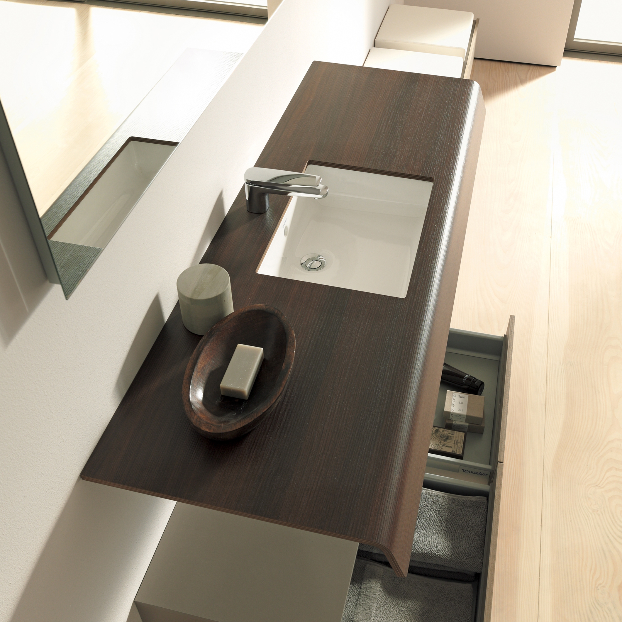 Display product DuraStyle - Washbasin from manufacturer DURAVIT