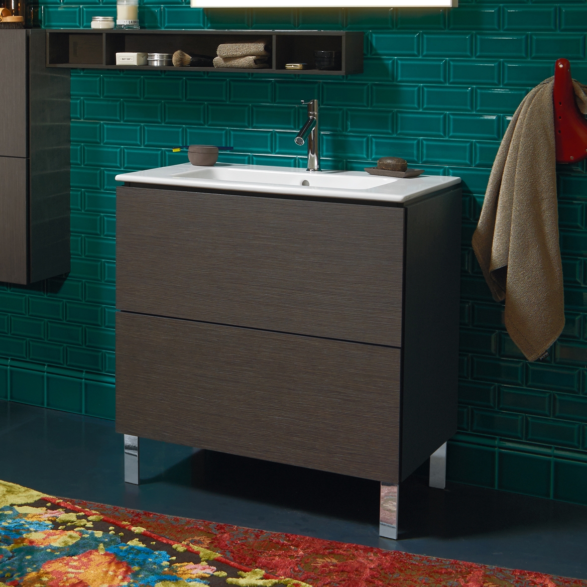 Mostra il prodotto L-Cube - Vanity unit floorstanding del produttore DURAVIT