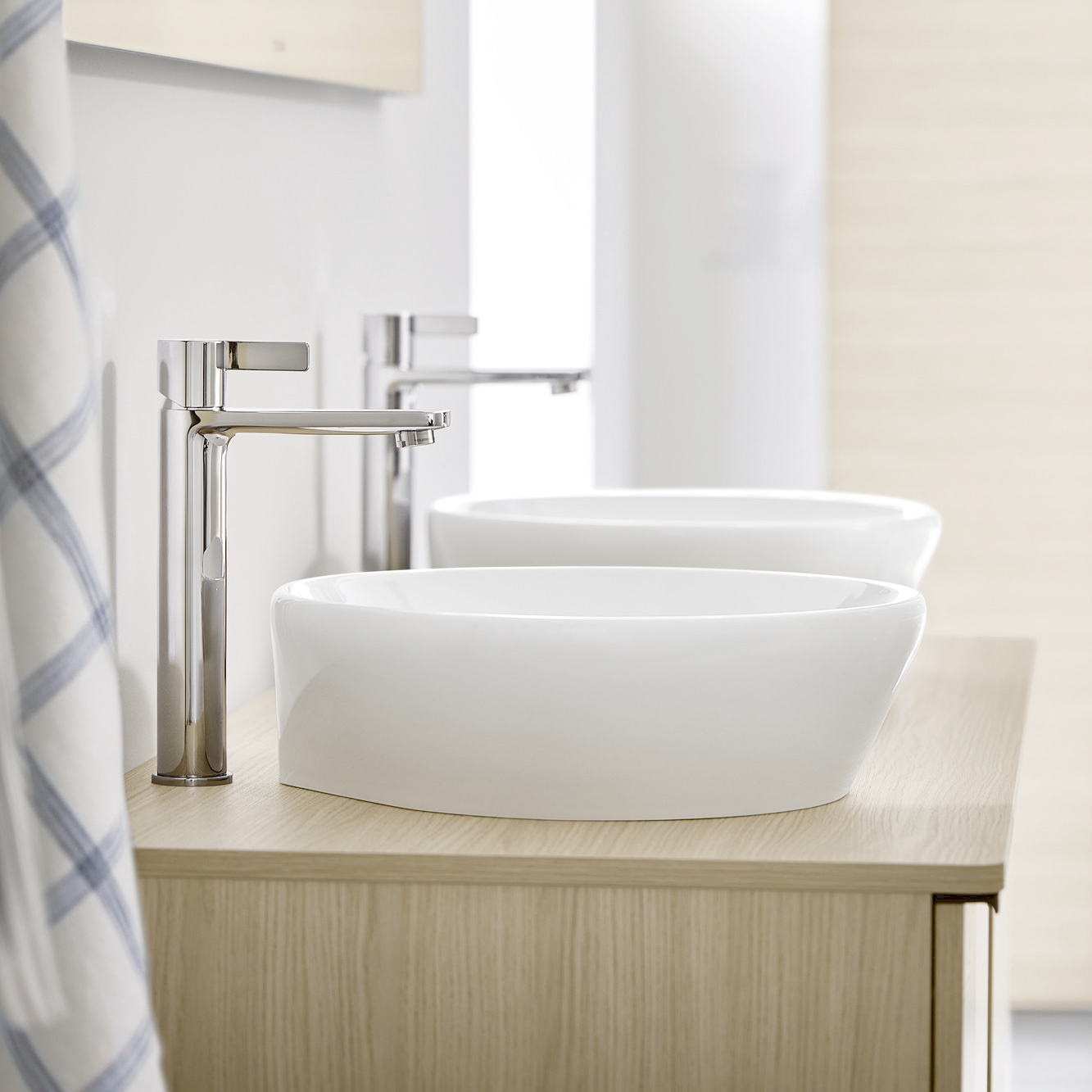 Mostra il prodotto D-Neo - 
 Washbowl del produttore DURAVIT