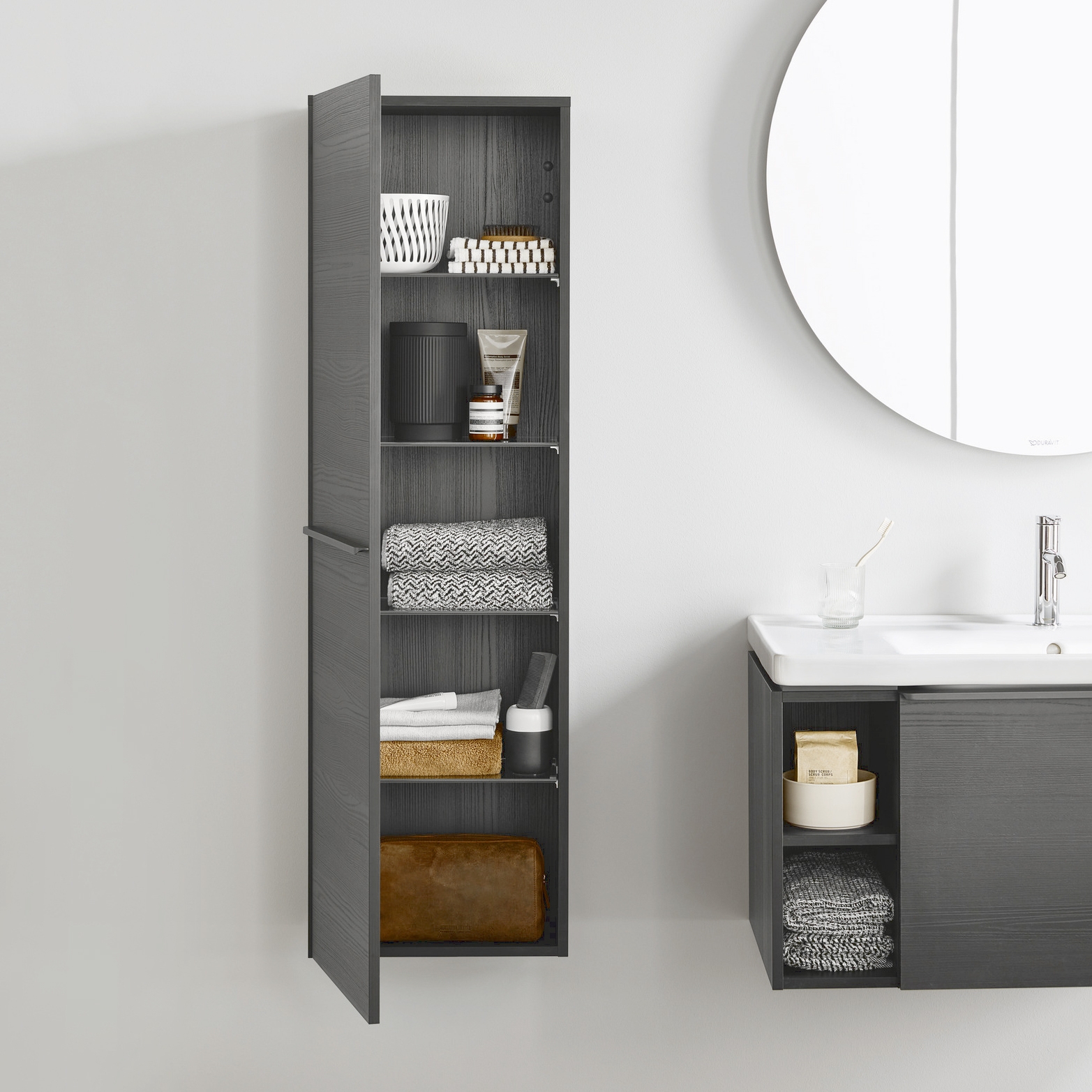 Mostra il prodotto D-Neo - 
 Semi-tall cabinet del produttore DURAVIT