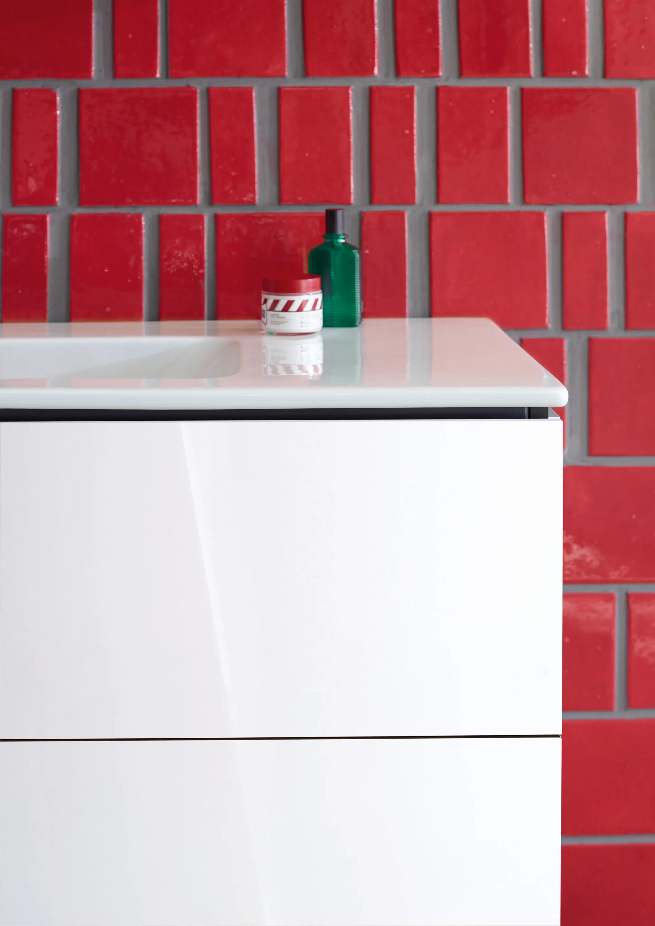 DURAVIT - ME by Starck washbasin, furniture washing table