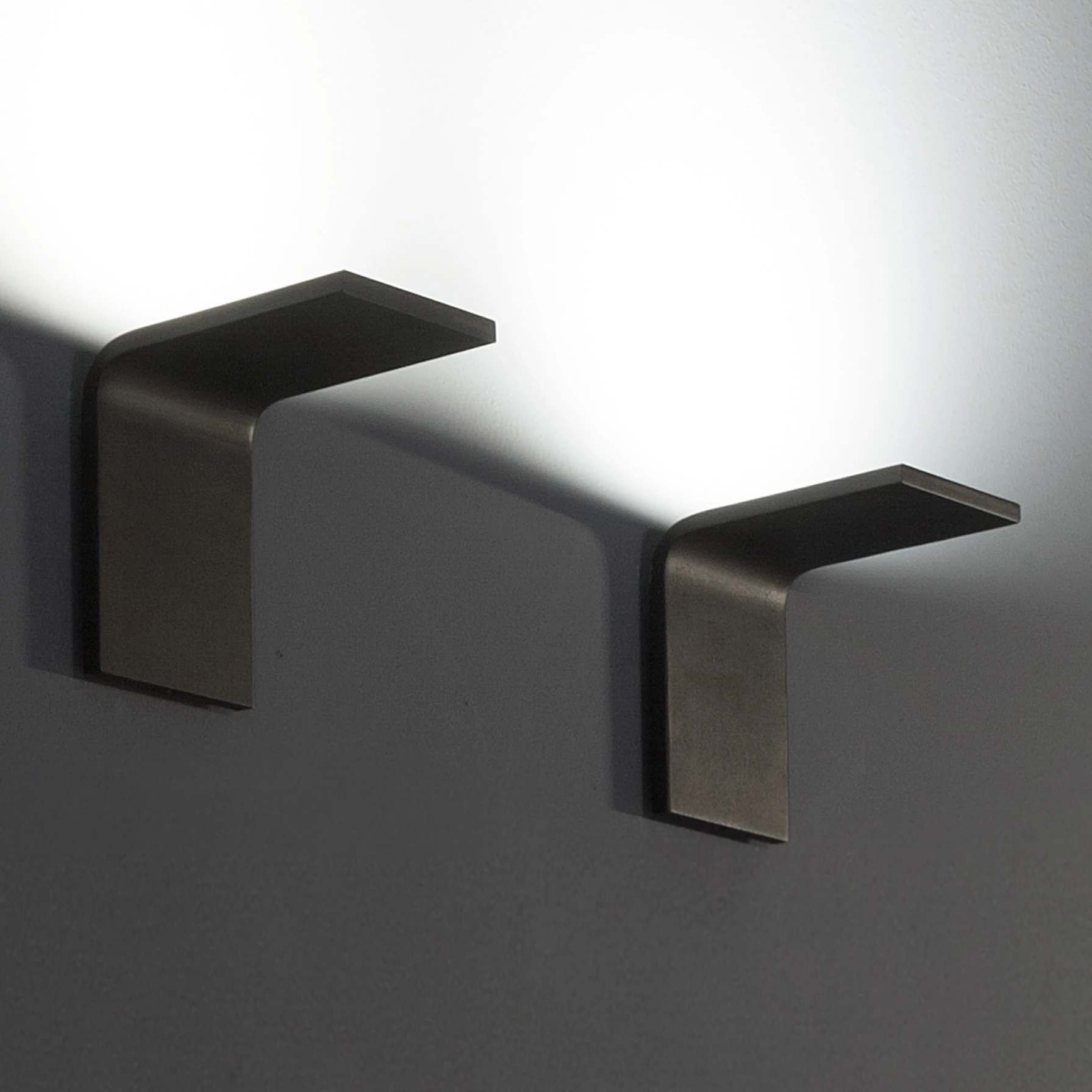 MIRRORS | LIGHTING