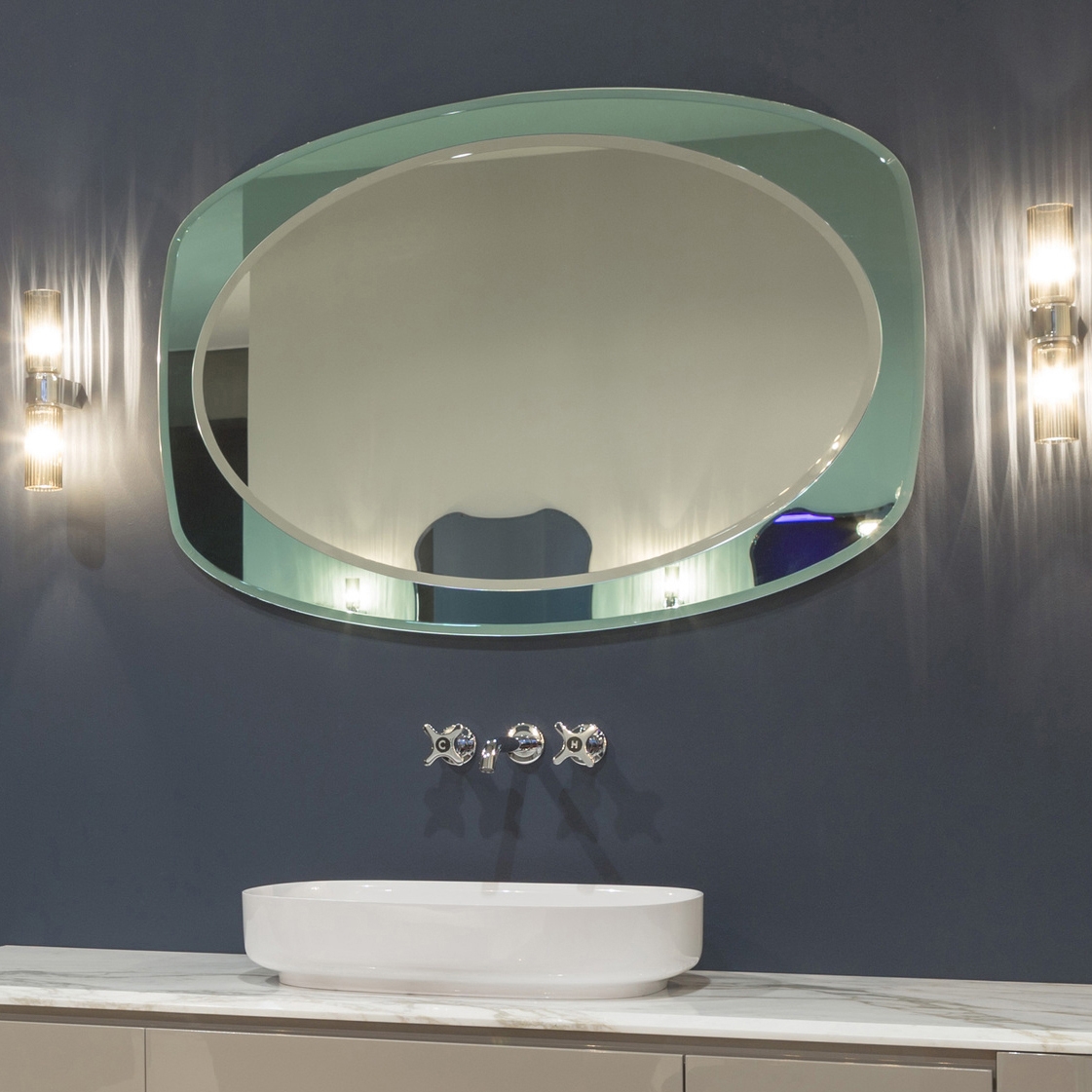 Display product Luxor from manufacturer antoniolupi