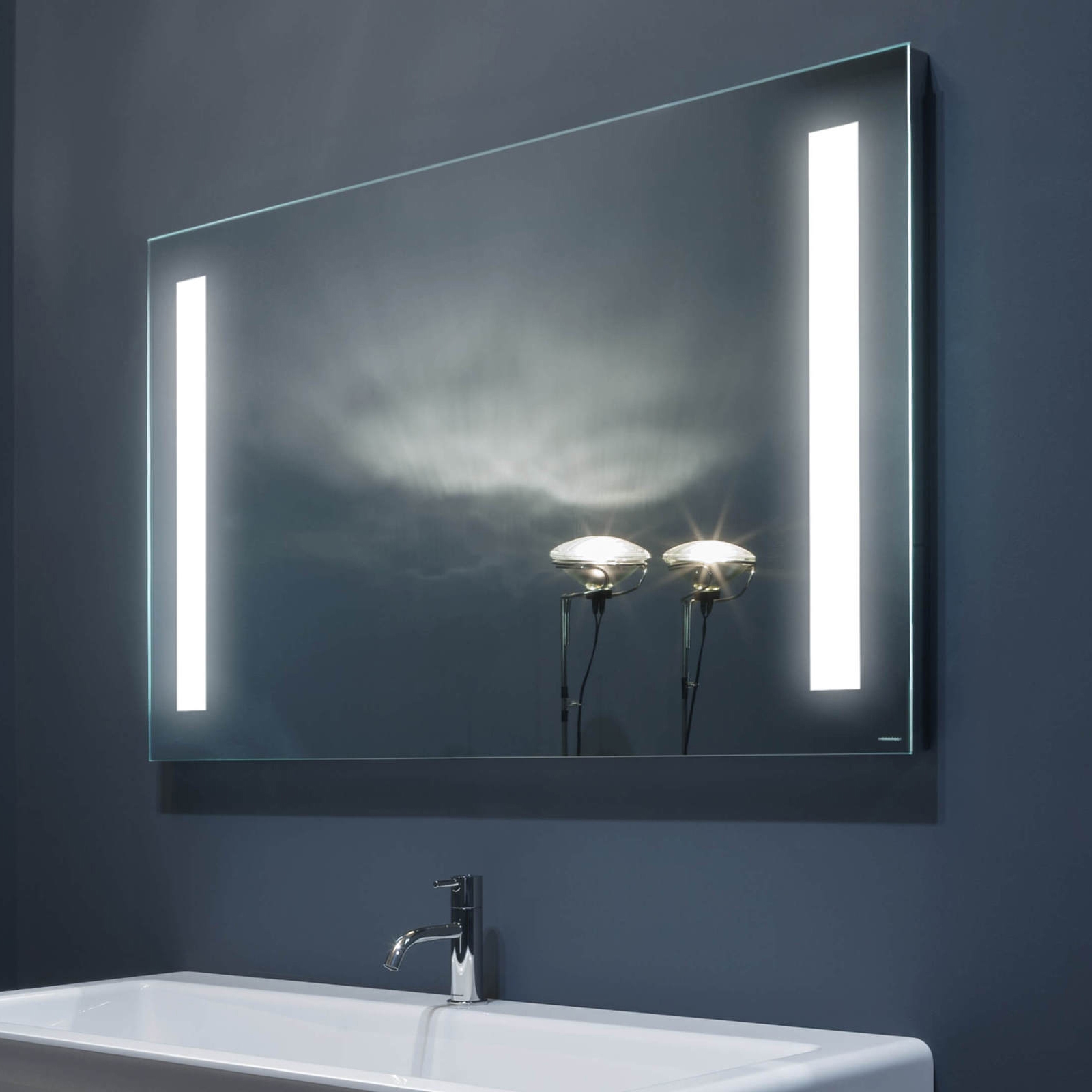 Display product Spio from manufacturer antoniolupi