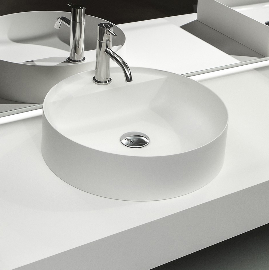 Display product Simplo from manufacturer antoniolupi