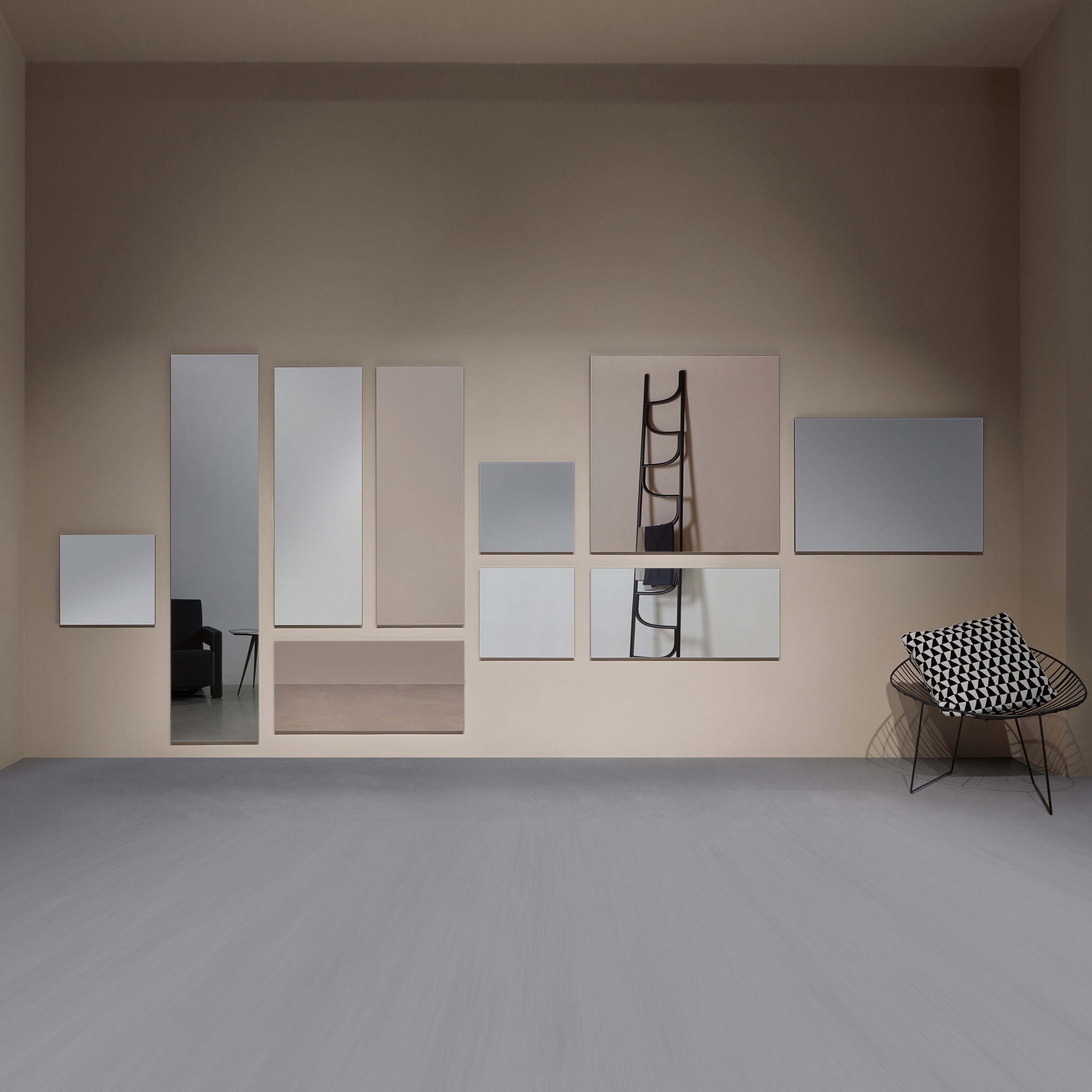 Display product Risma (Mirrors Neutro) from manufacturer antoniolupi