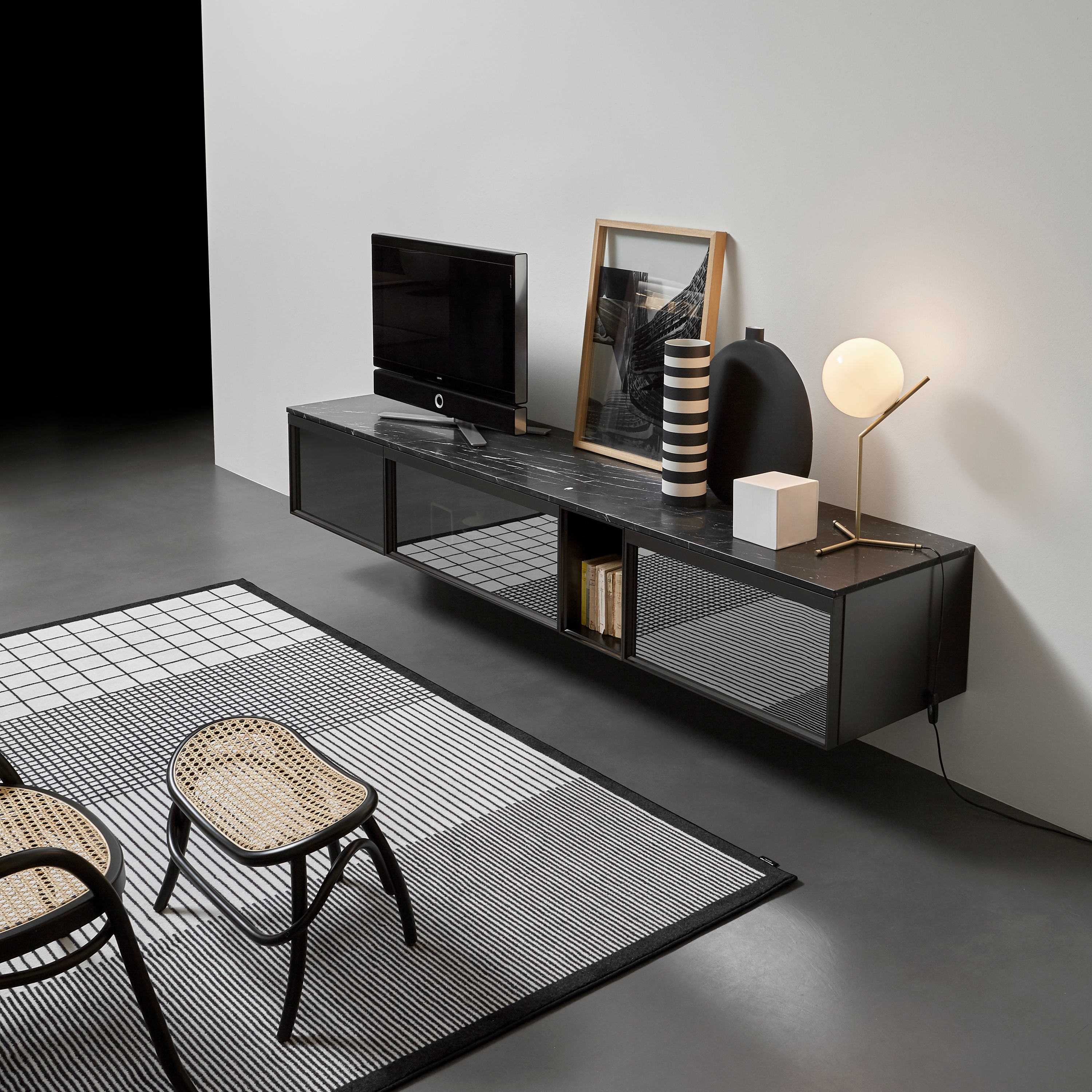 Mostra il prodotto Bemade Cabinets del produttore antoniolupi