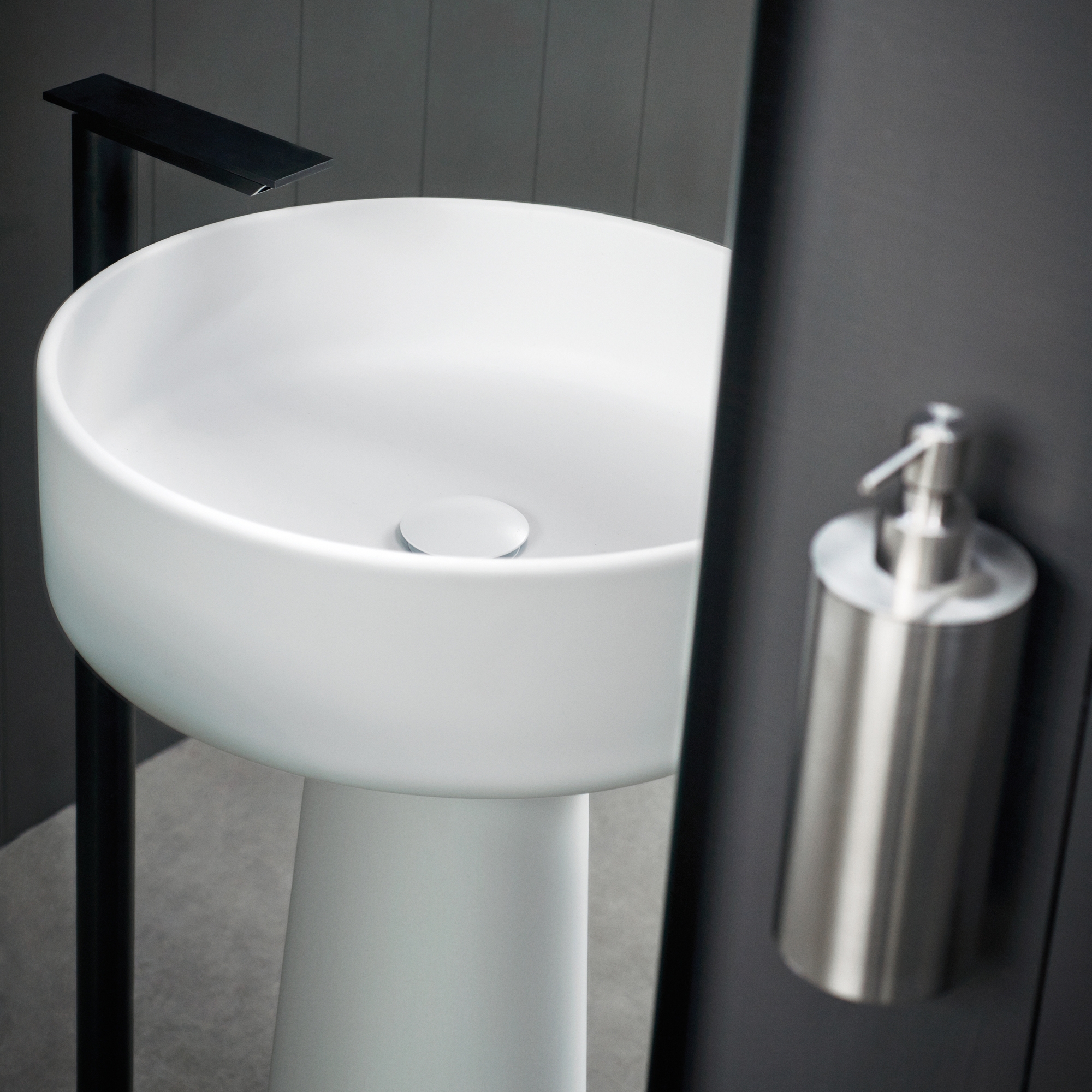Display product Bjhon 1 from manufacturer Agape