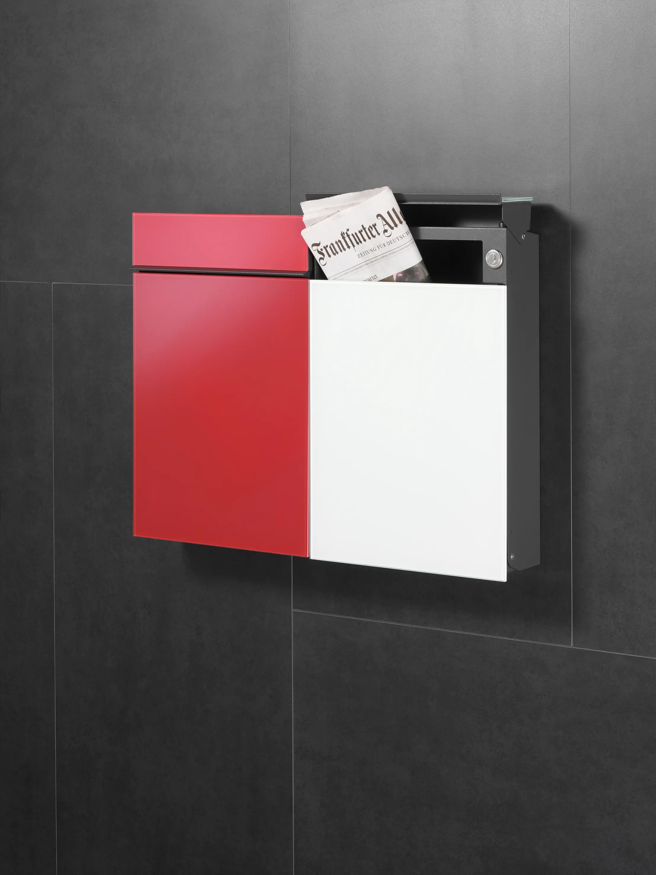 Serafini - Briefkasten | Flat | Glas