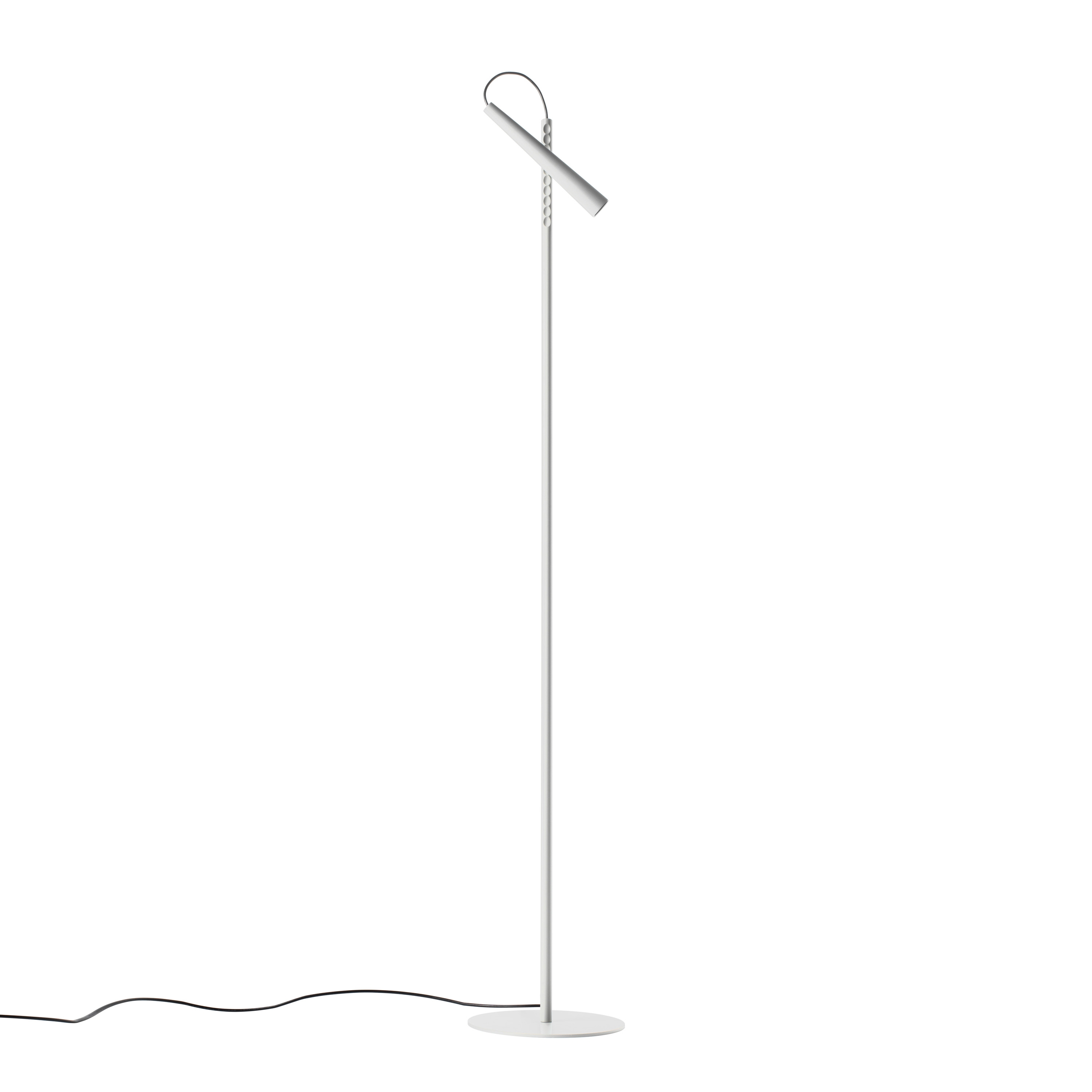 Magneto floor white