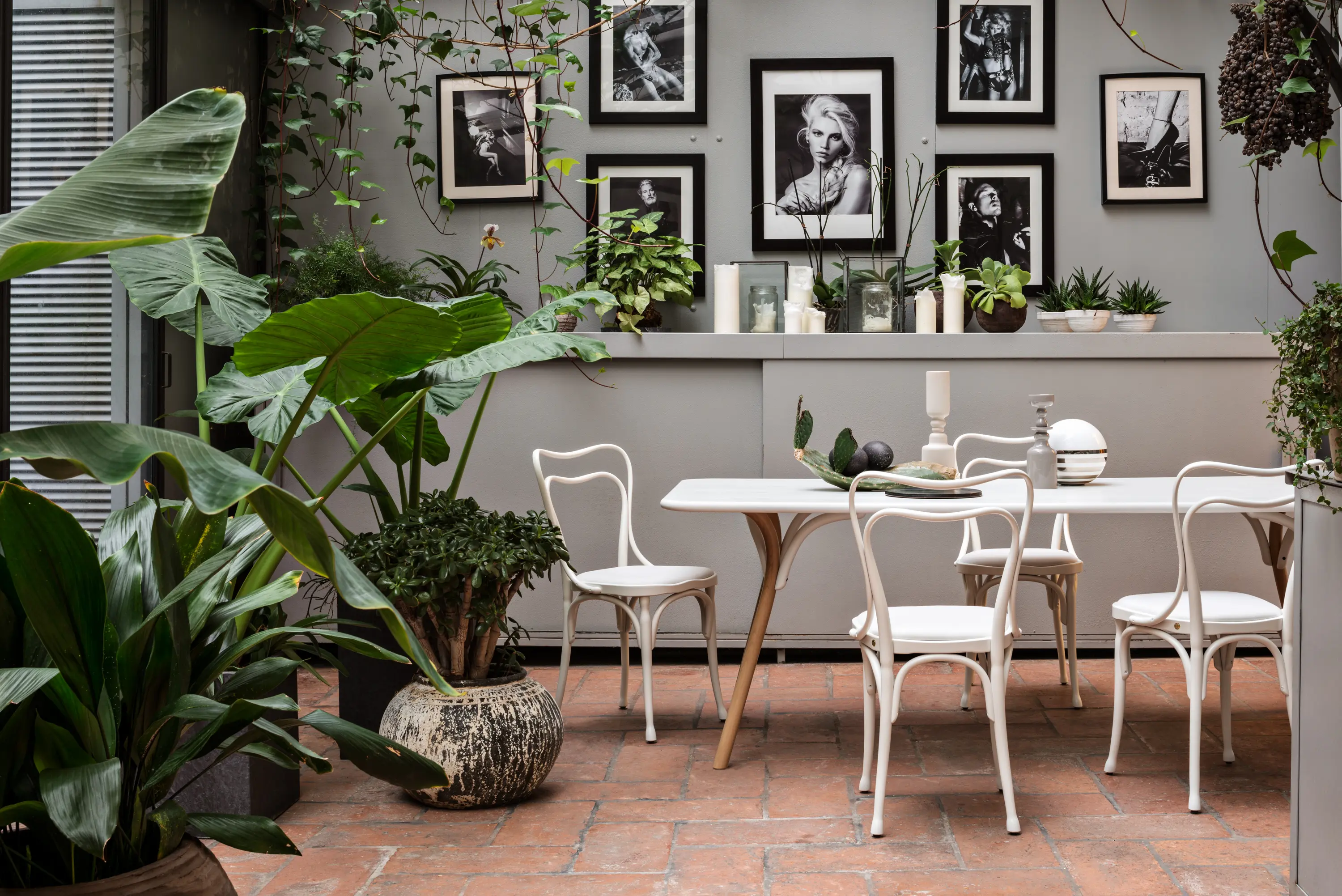 WIENER GTV DESIGN - Arch Dining Table