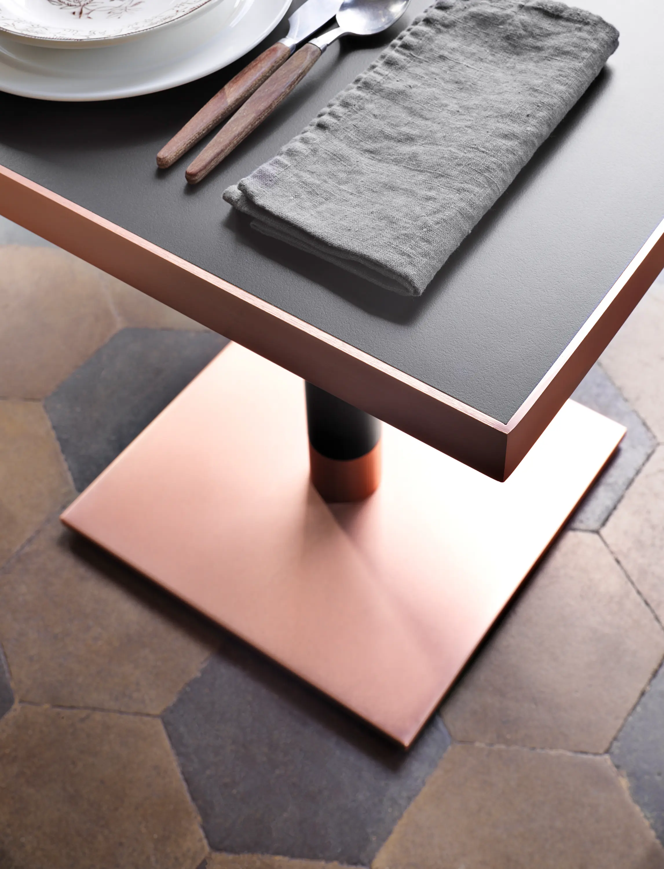 WIENER GTV DESIGN - Sherry