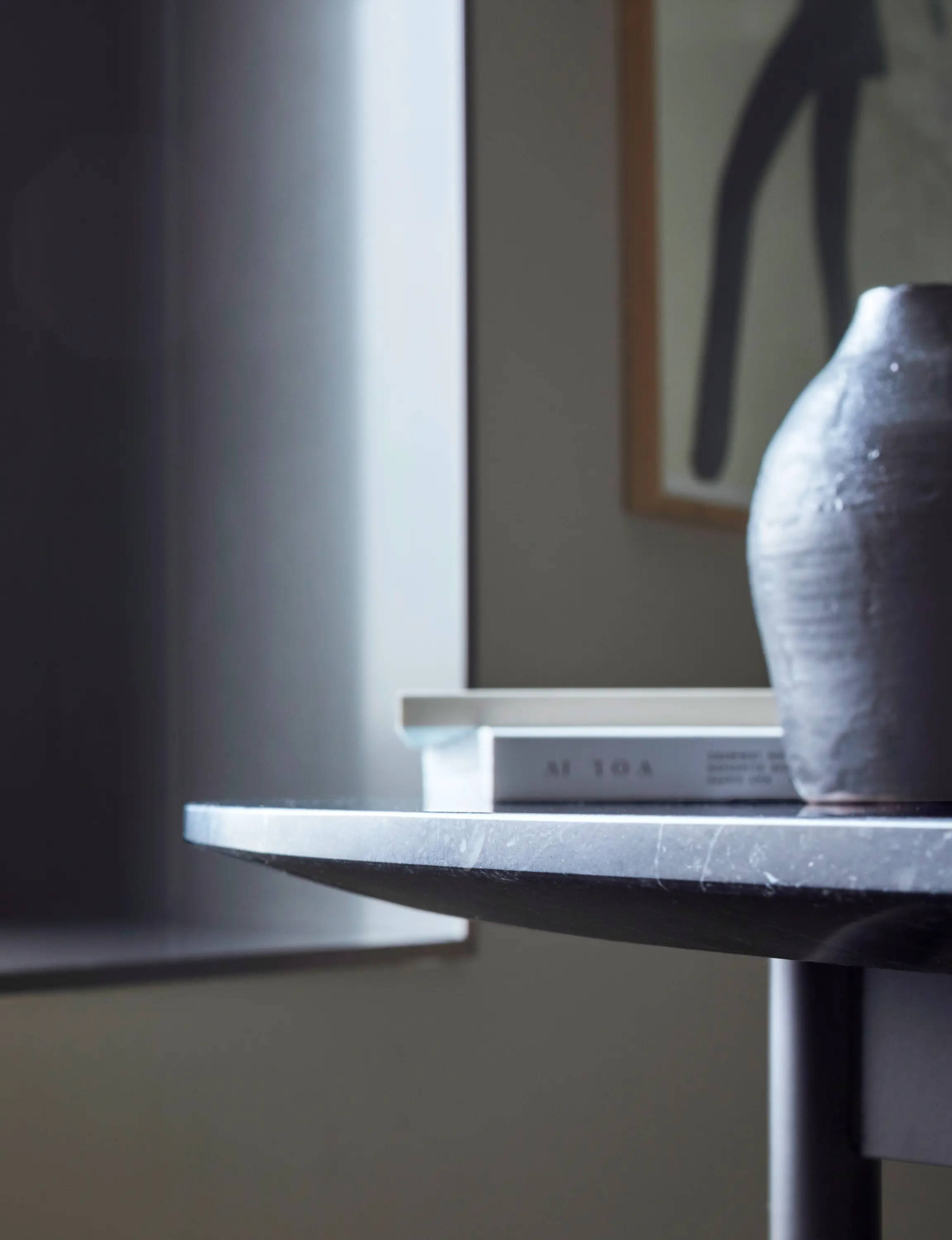 more - Harri | table